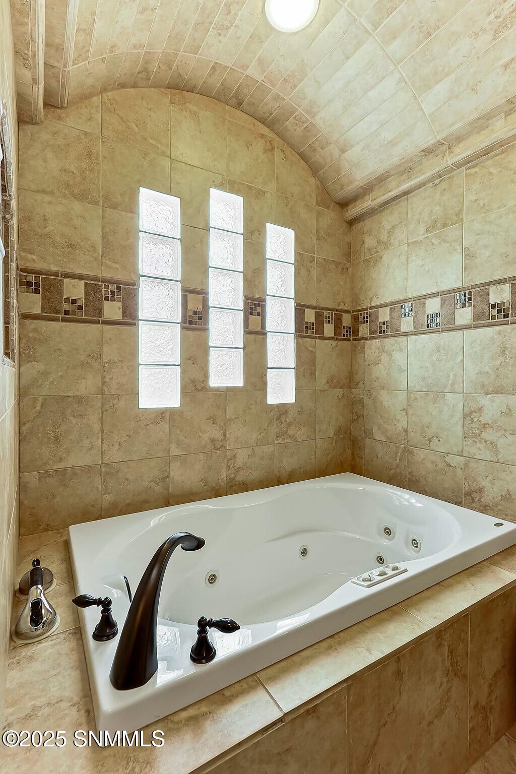 4550 Mesa Rico Drive Property Photo 38