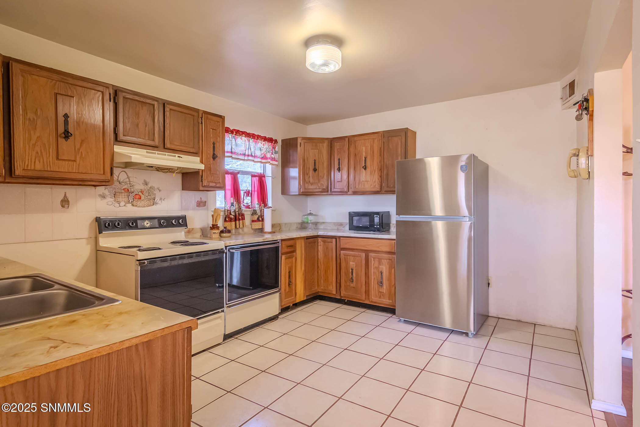 733 El Paseo Drive 1 & 2 Property Photo 18