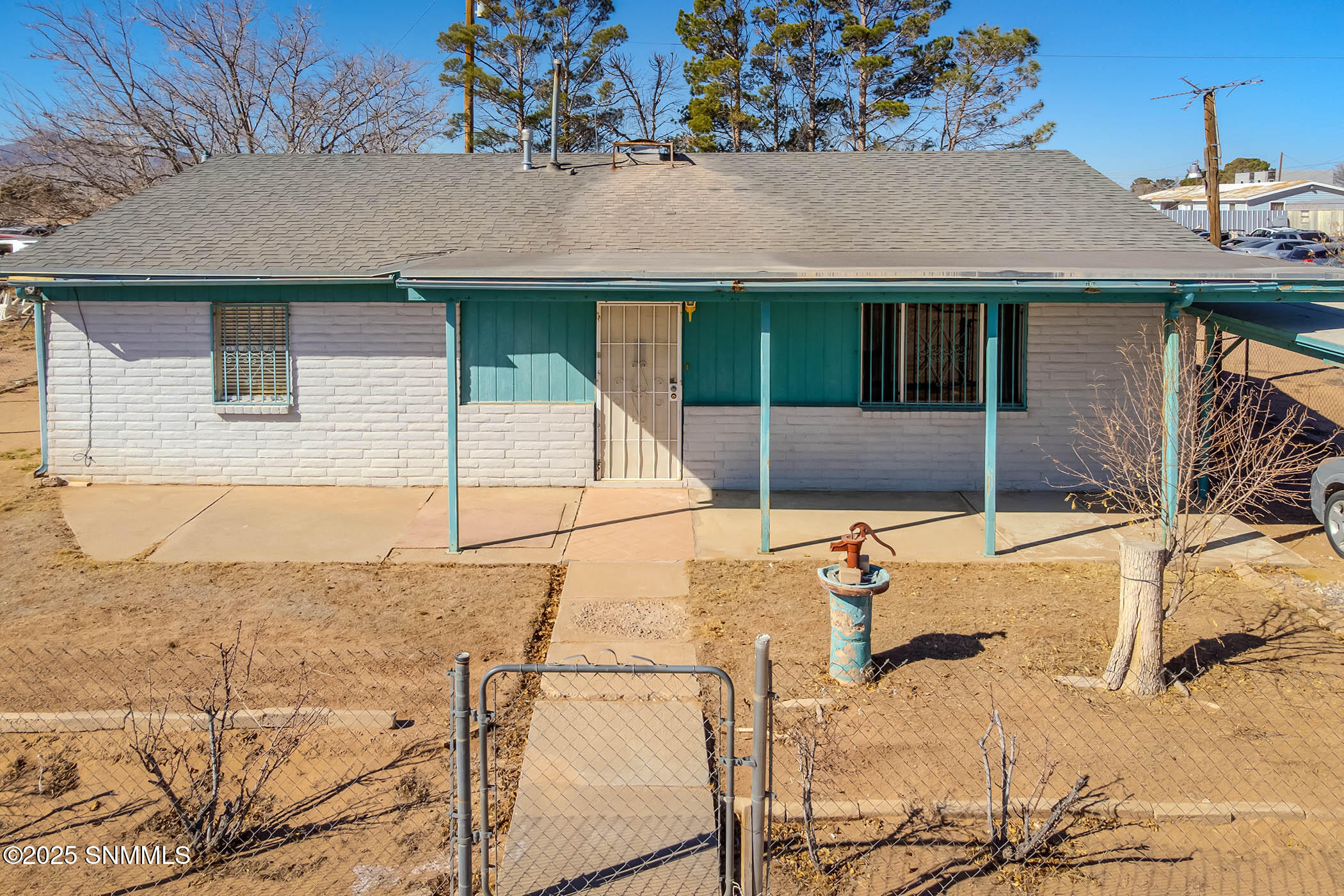 733 El Paseo Drive 1 & 2 Property Photo 48