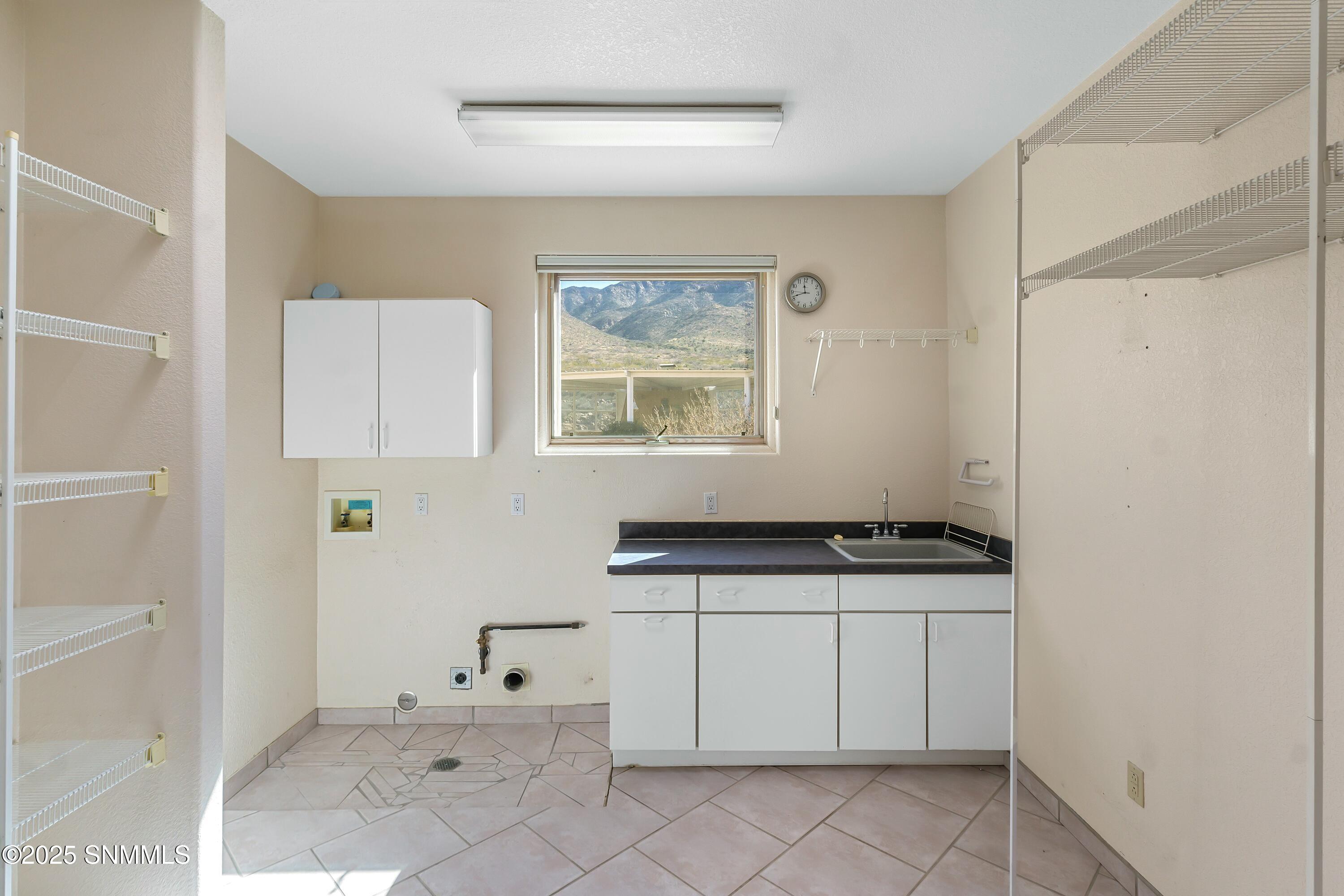 15554 Space Murals Lane Property Photo 43