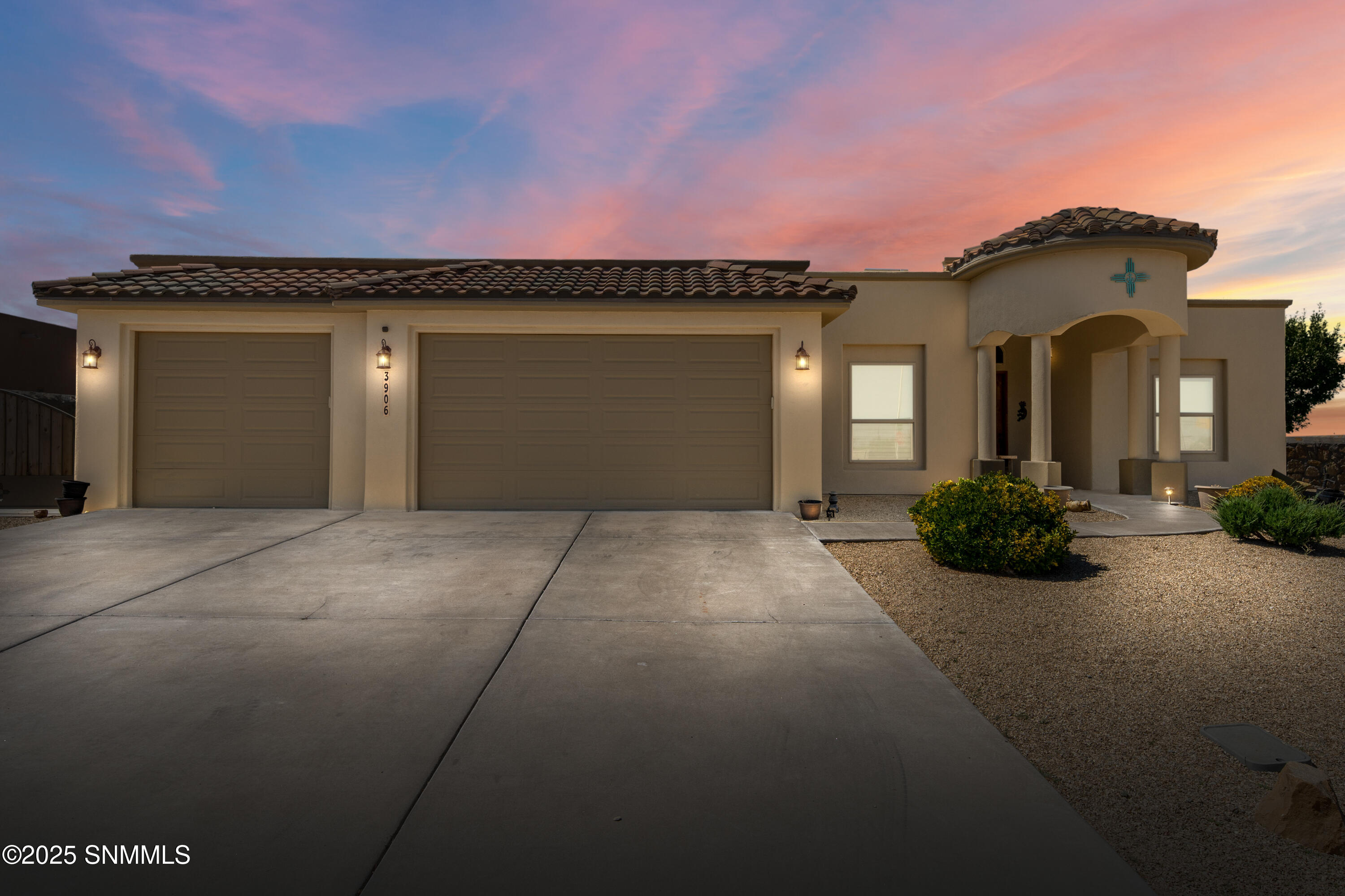 3906 Sombra Prieta Court Property Photo
