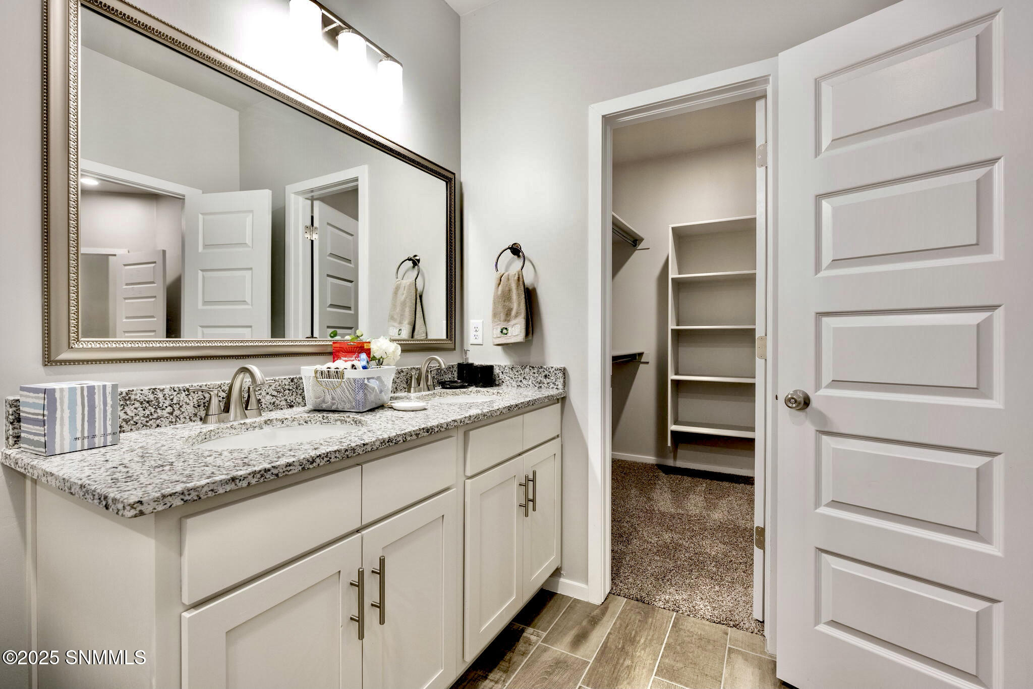 3966 Caspian Road Property Photo 25
