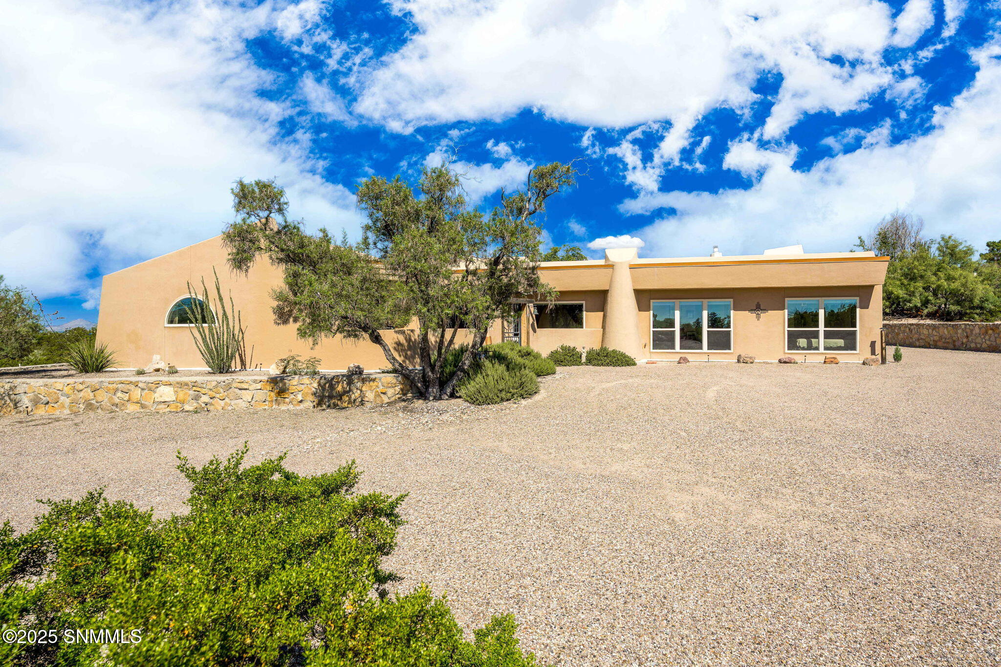 4245 Senna Drive Property Photo