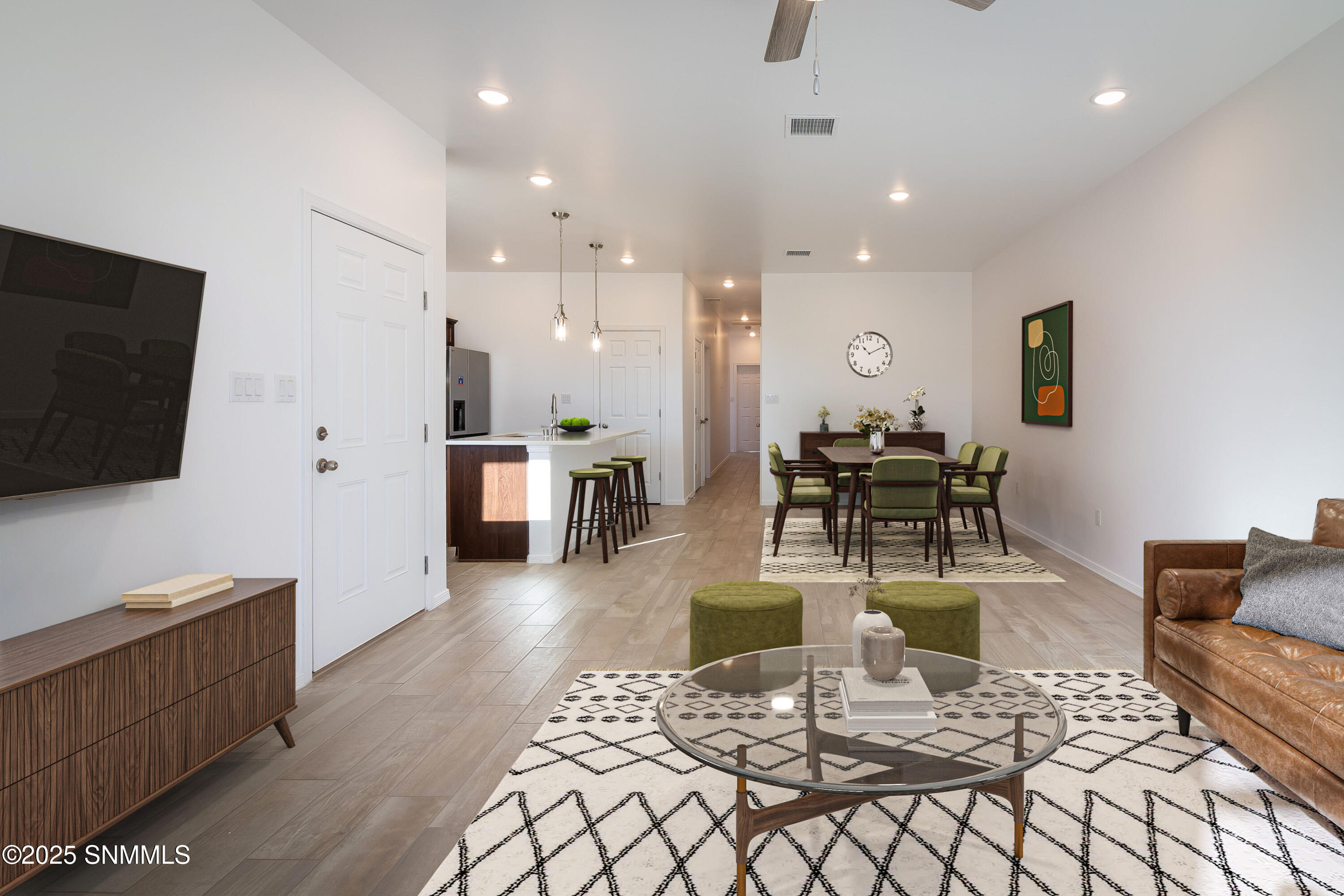 3659 Central Avenue Property Photo 4