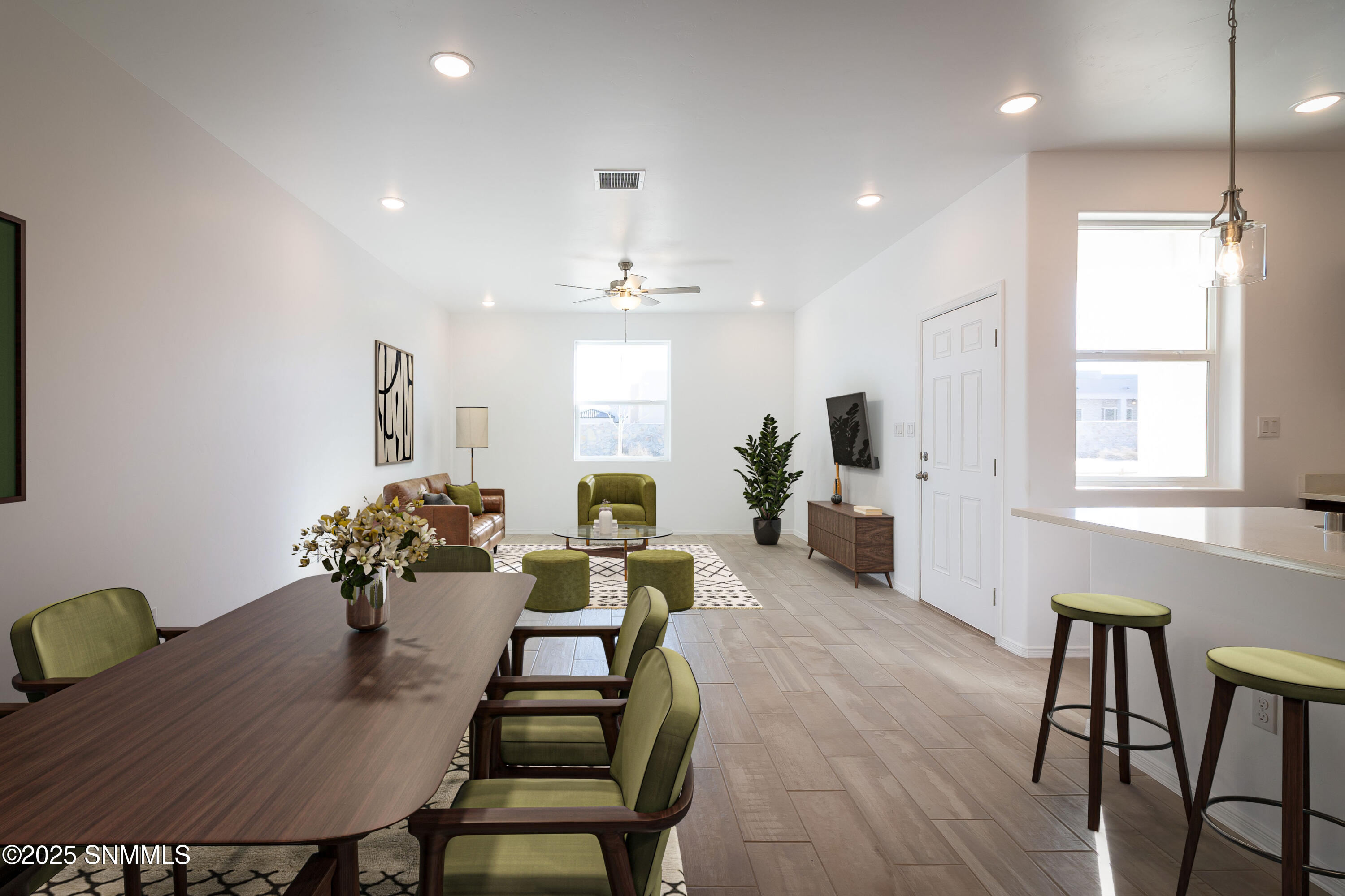 3659 Central Avenue Property Photo 6