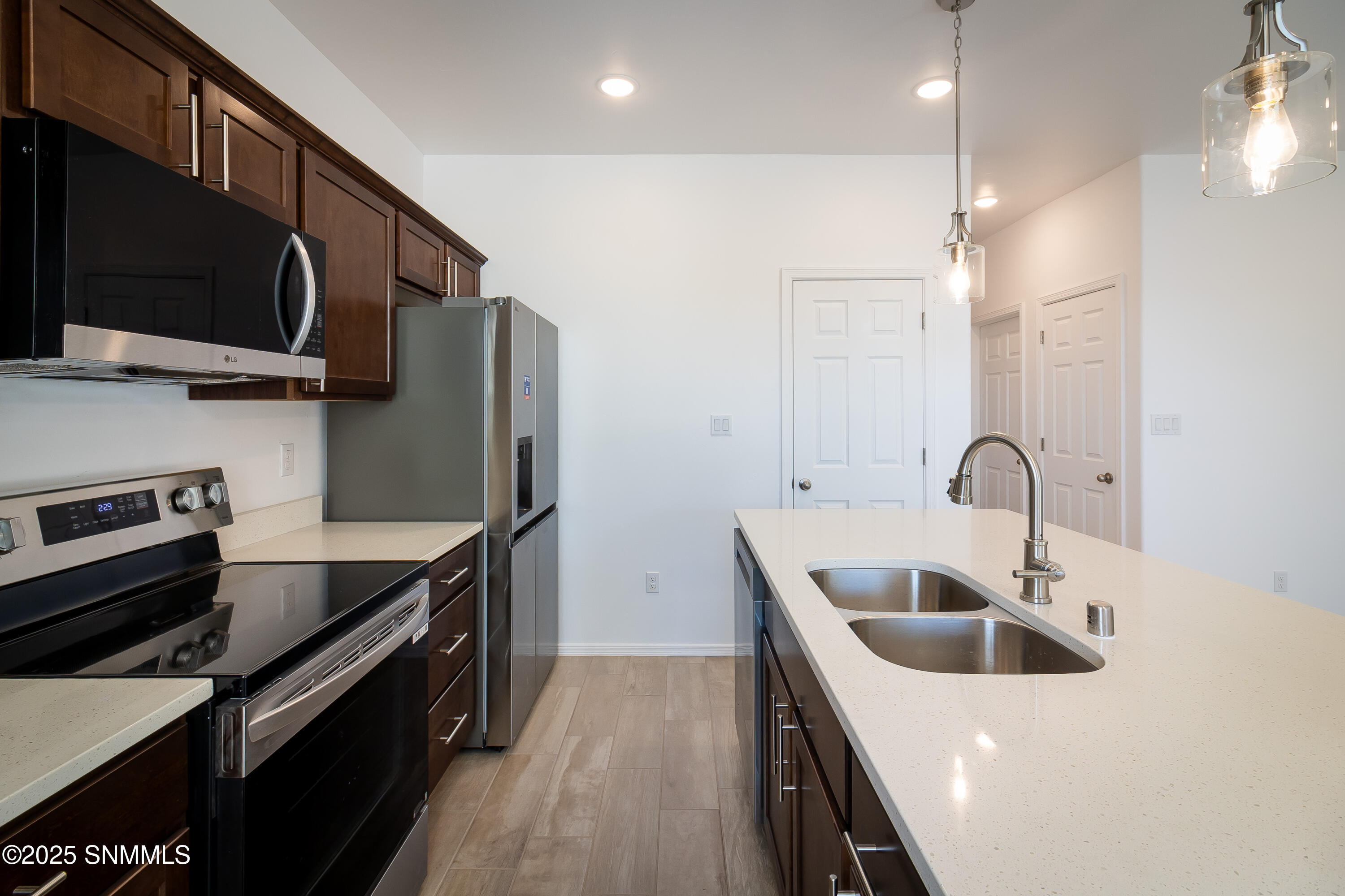 3659 Central Avenue Property Photo 10