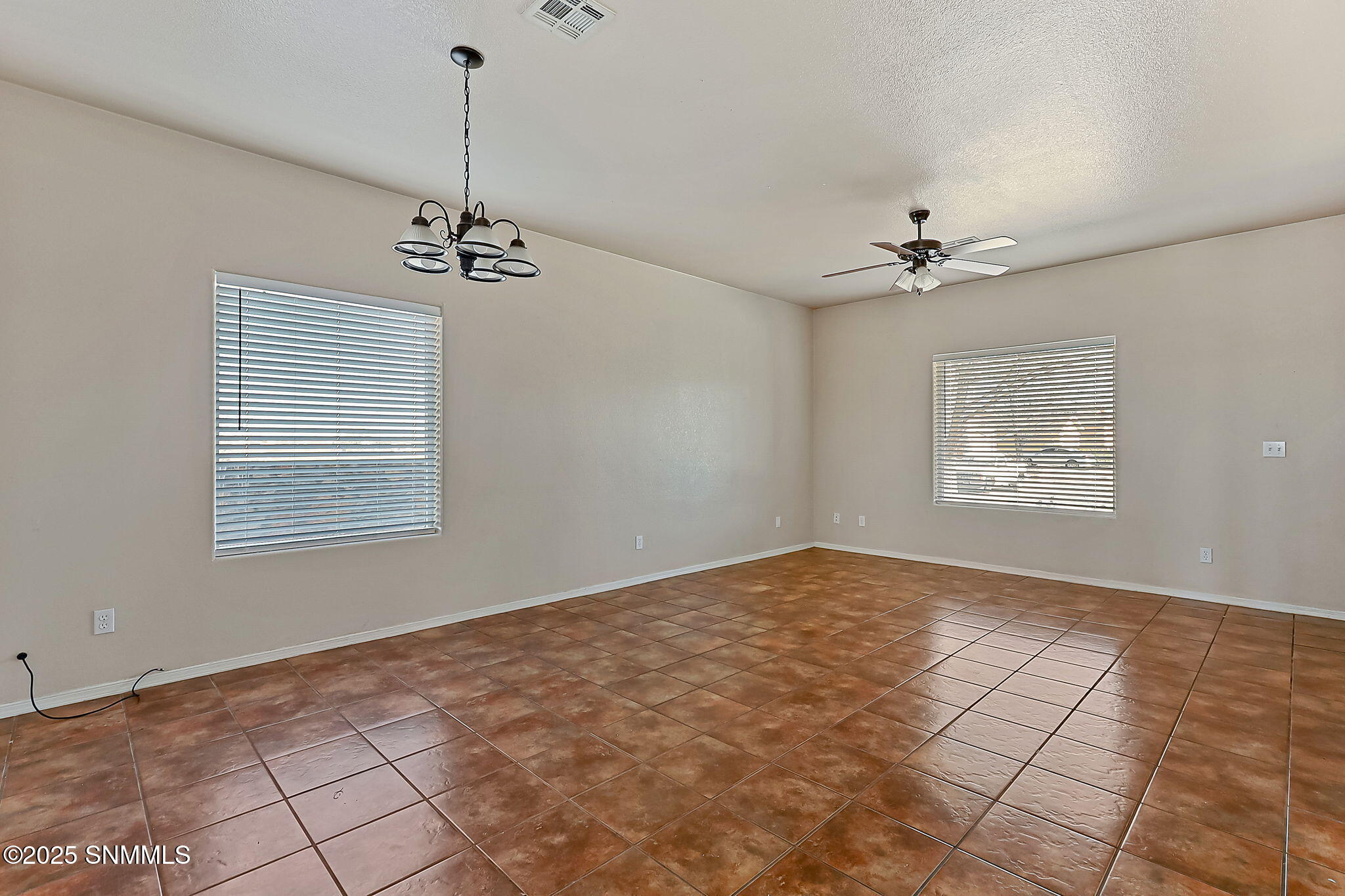 4731 Diamante Court Property Photo 5