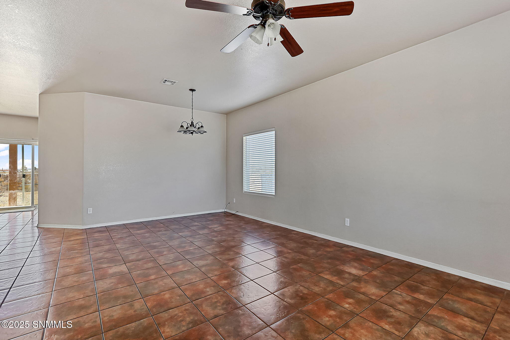 4731 Diamante Court Property Photo 8