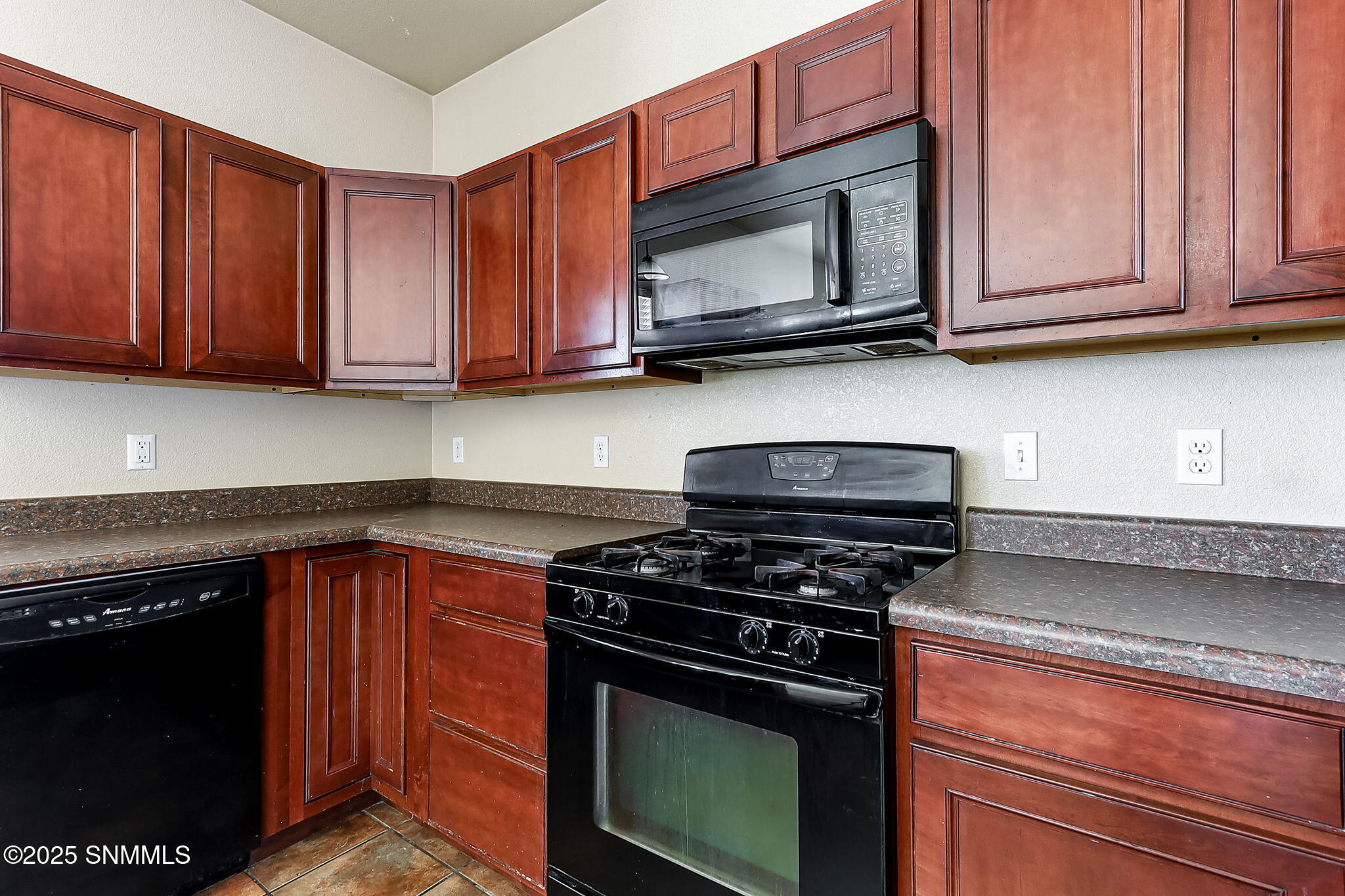 4731 Diamante Court Property Photo 16