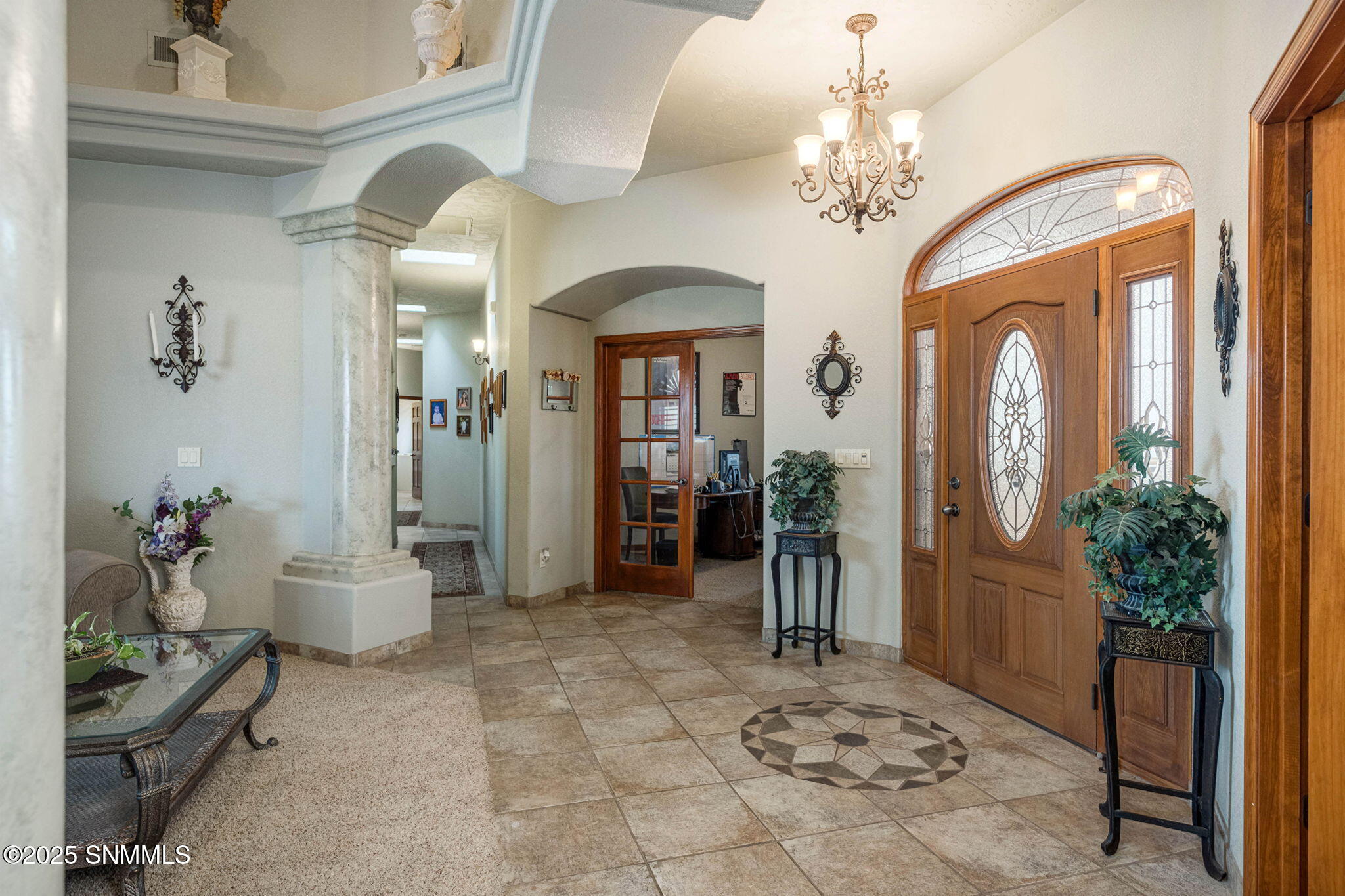 8200 Dripping Springs Road Property Photo 9