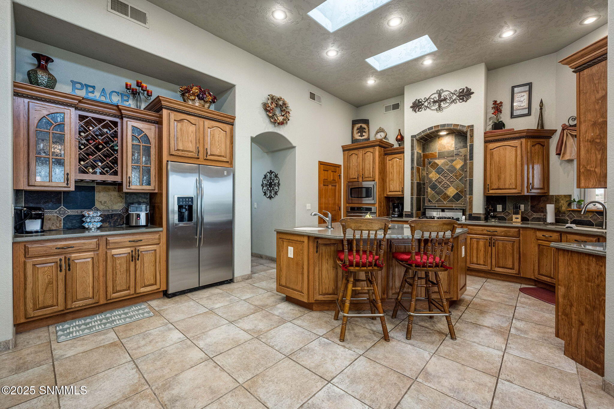 8200 Dripping Springs Road Property Photo 11
