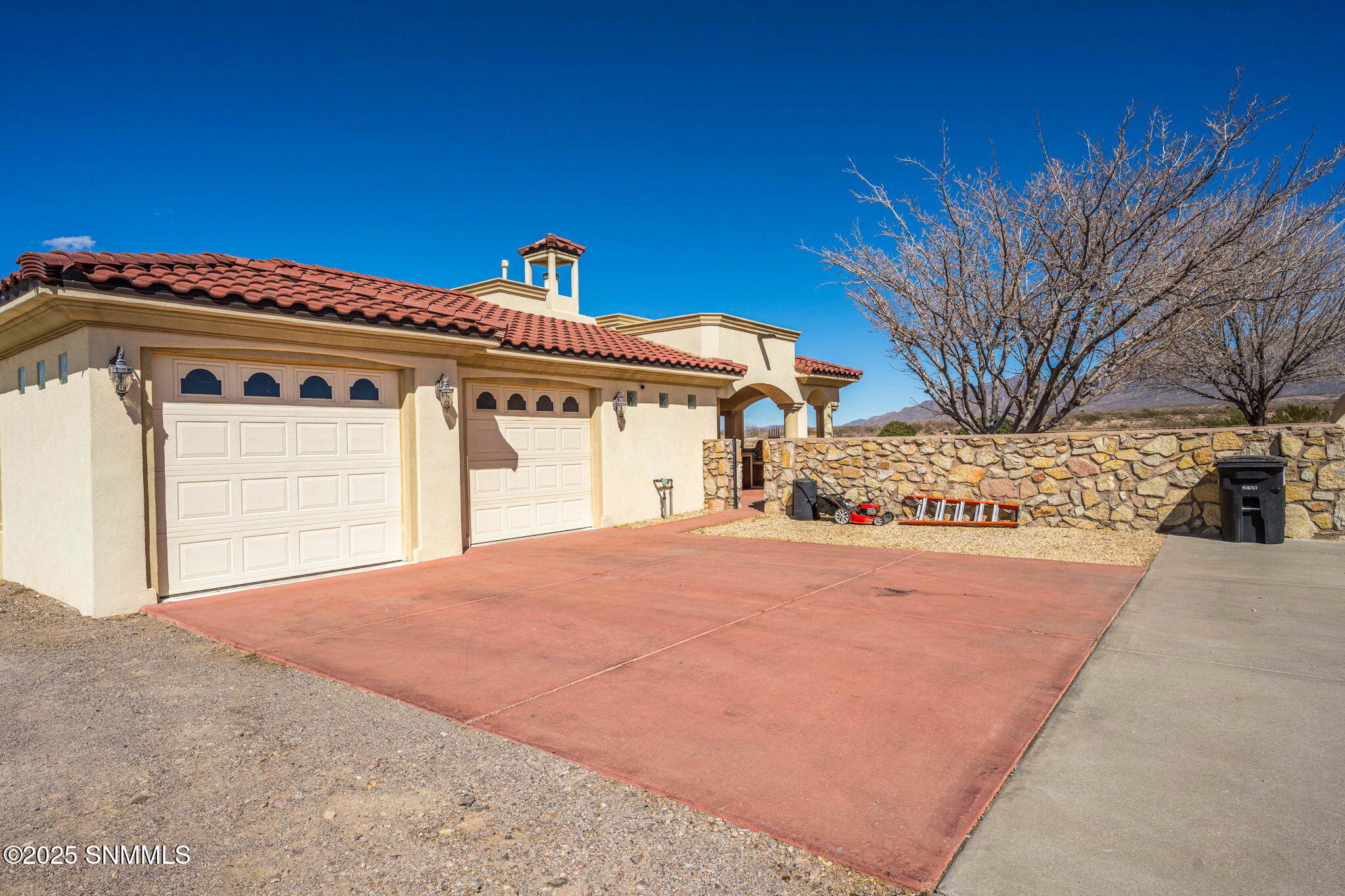 8200 Dripping Springs Road Property Photo 56