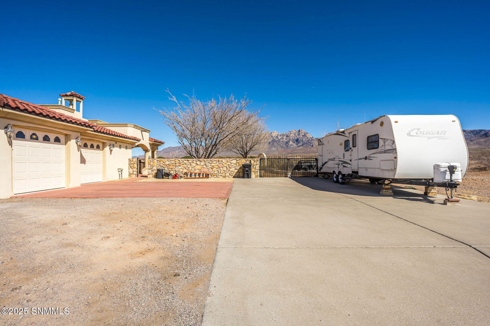 8200 Dripping Springs Road Property Photo 57