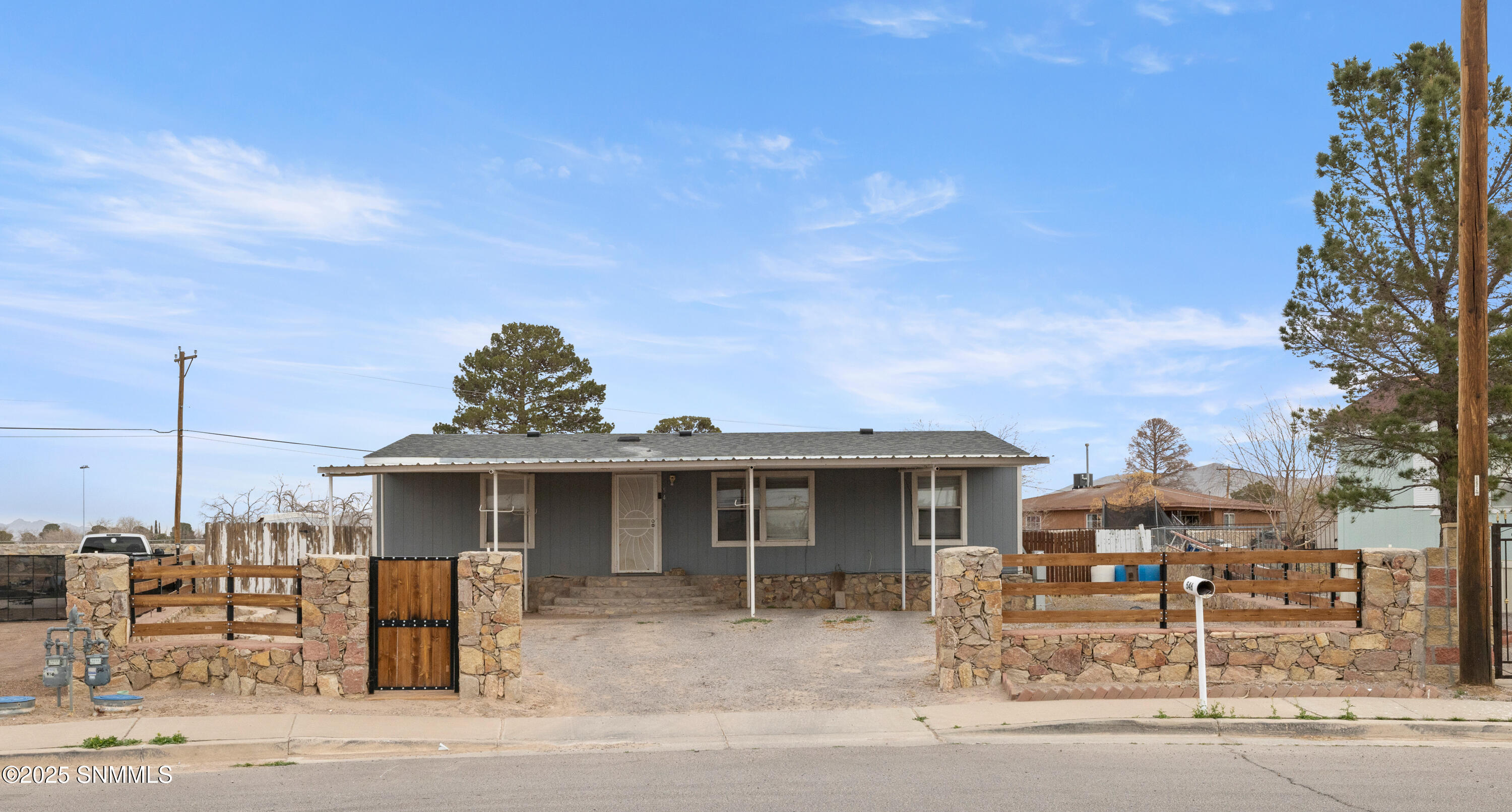 546 Putter Circle Property Photo 2