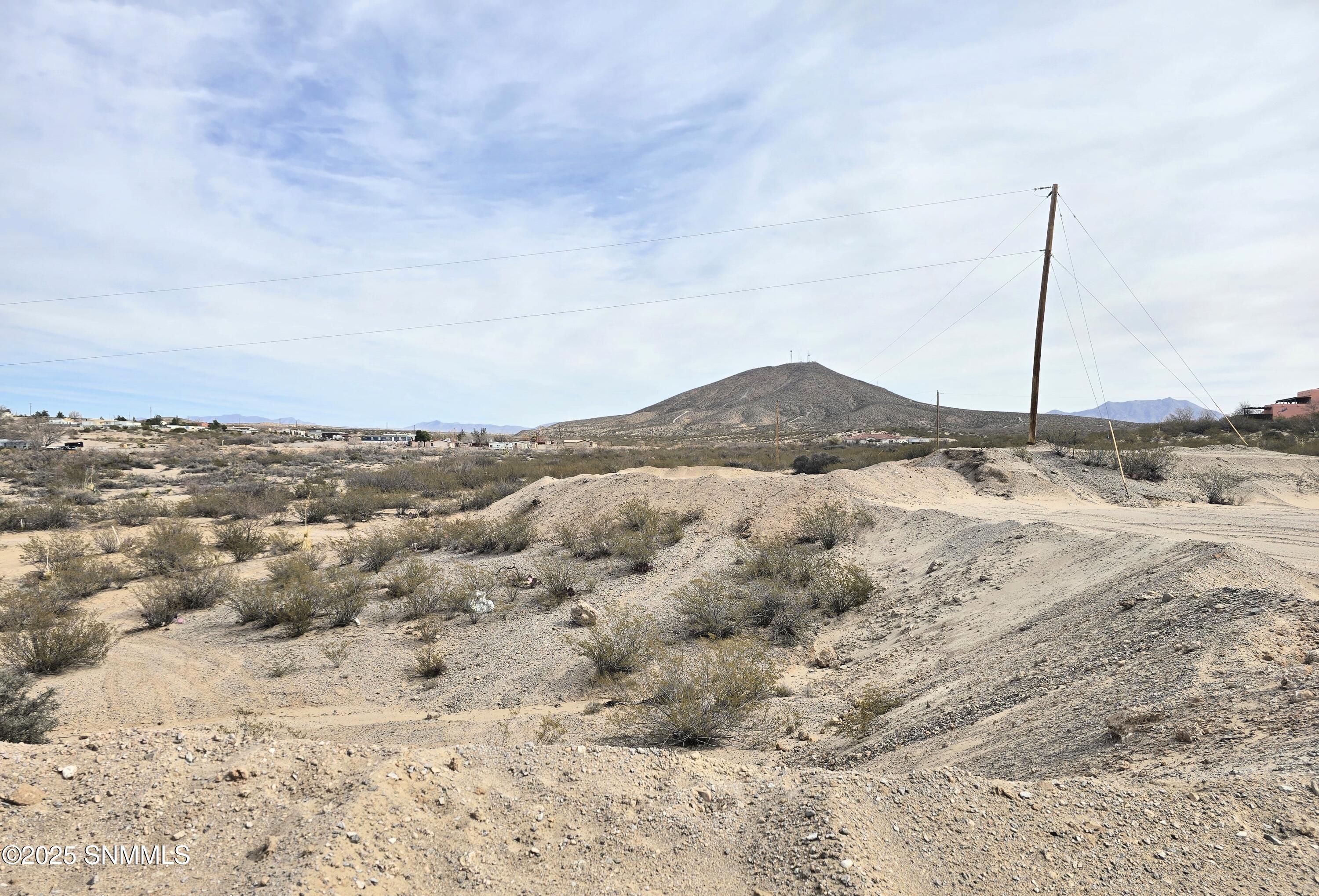 5344 Pistolero Place Property Photo 4