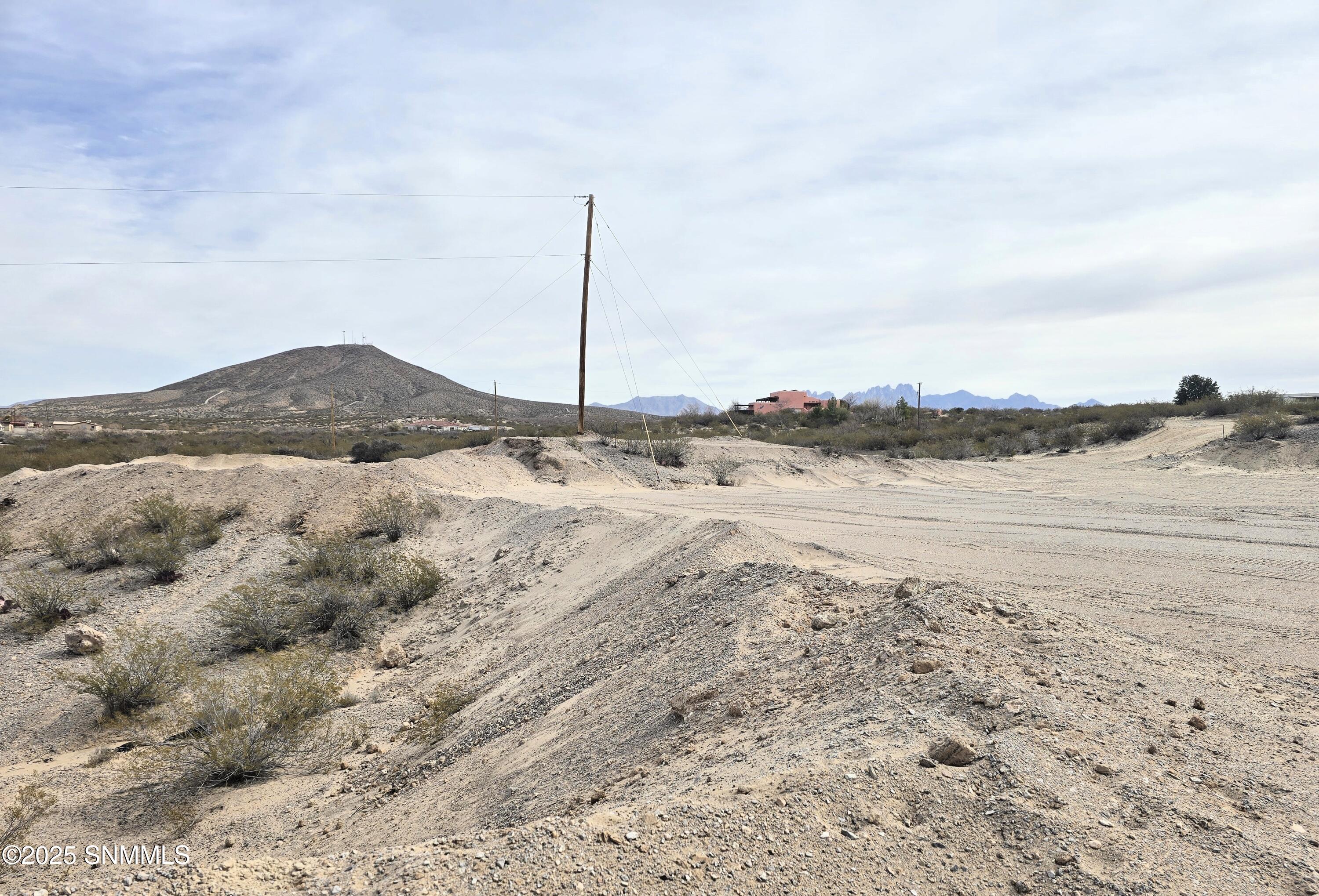 5344 Pistolero Place Property Photo 5