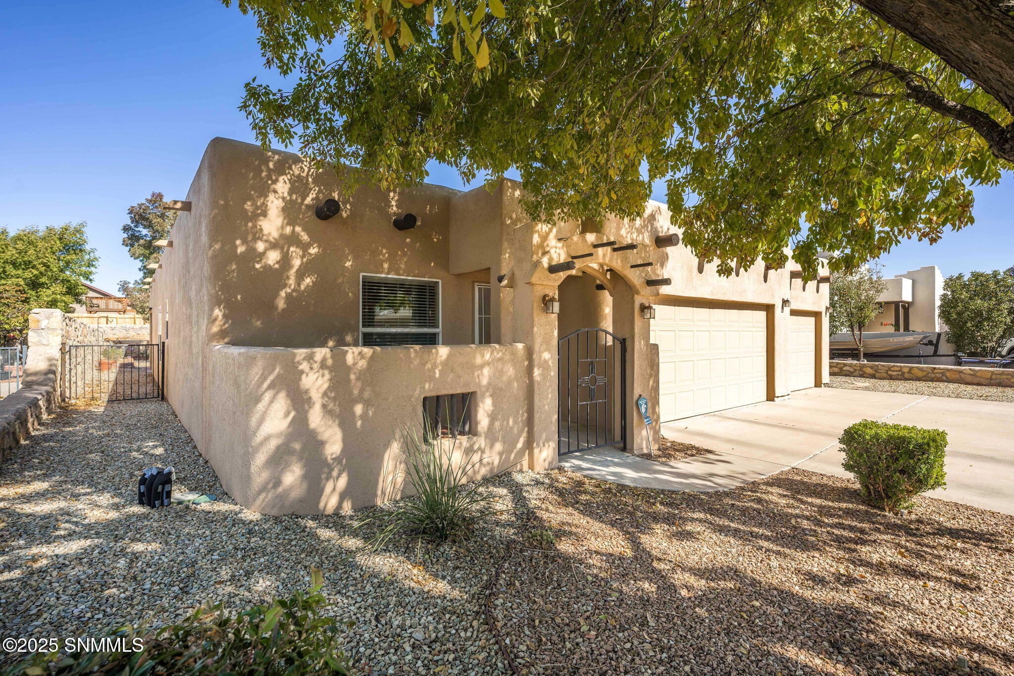 4486 Camino Dos Vidas Property Photo 3