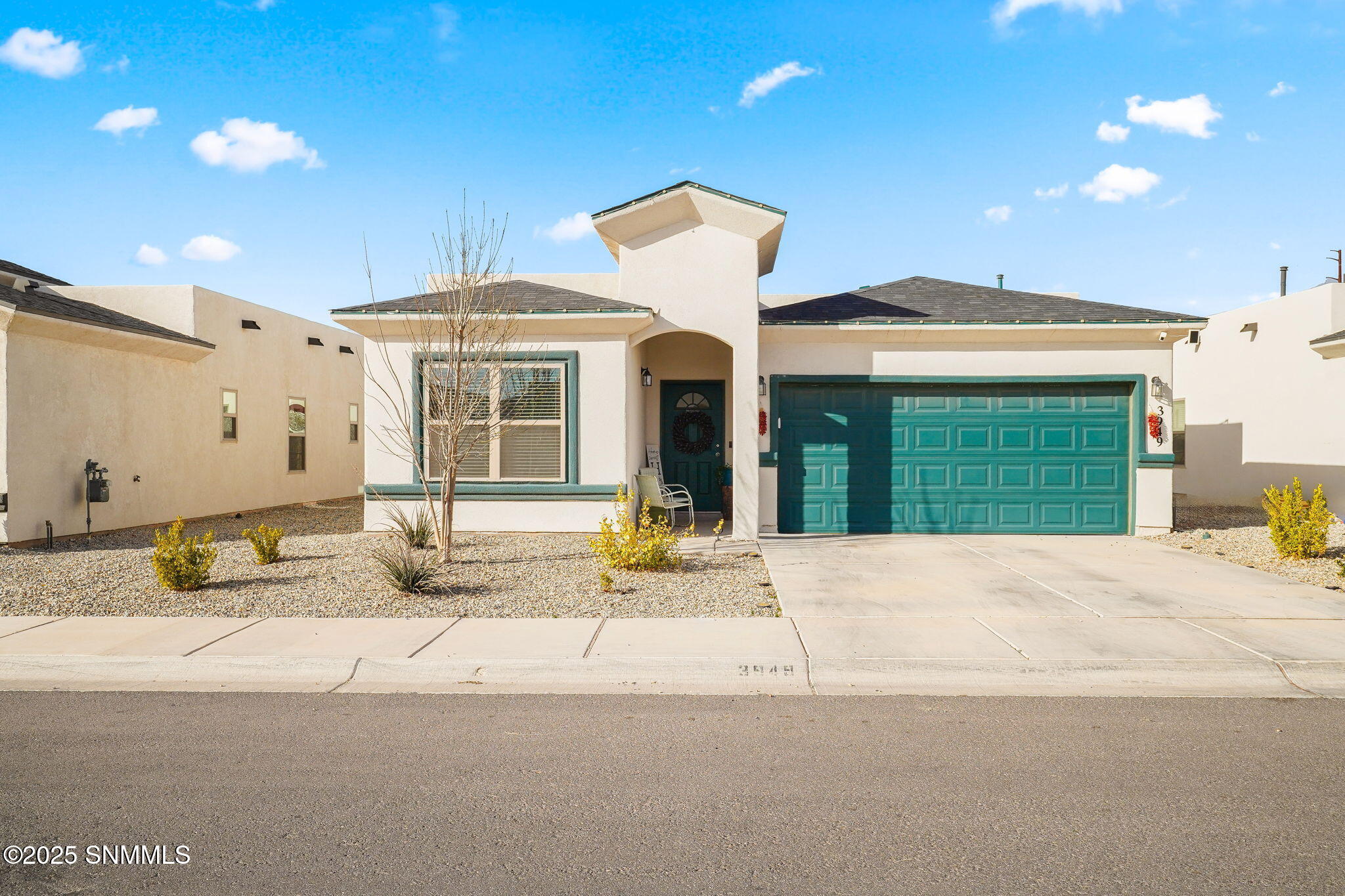 3949 Caspian Road Property Photo