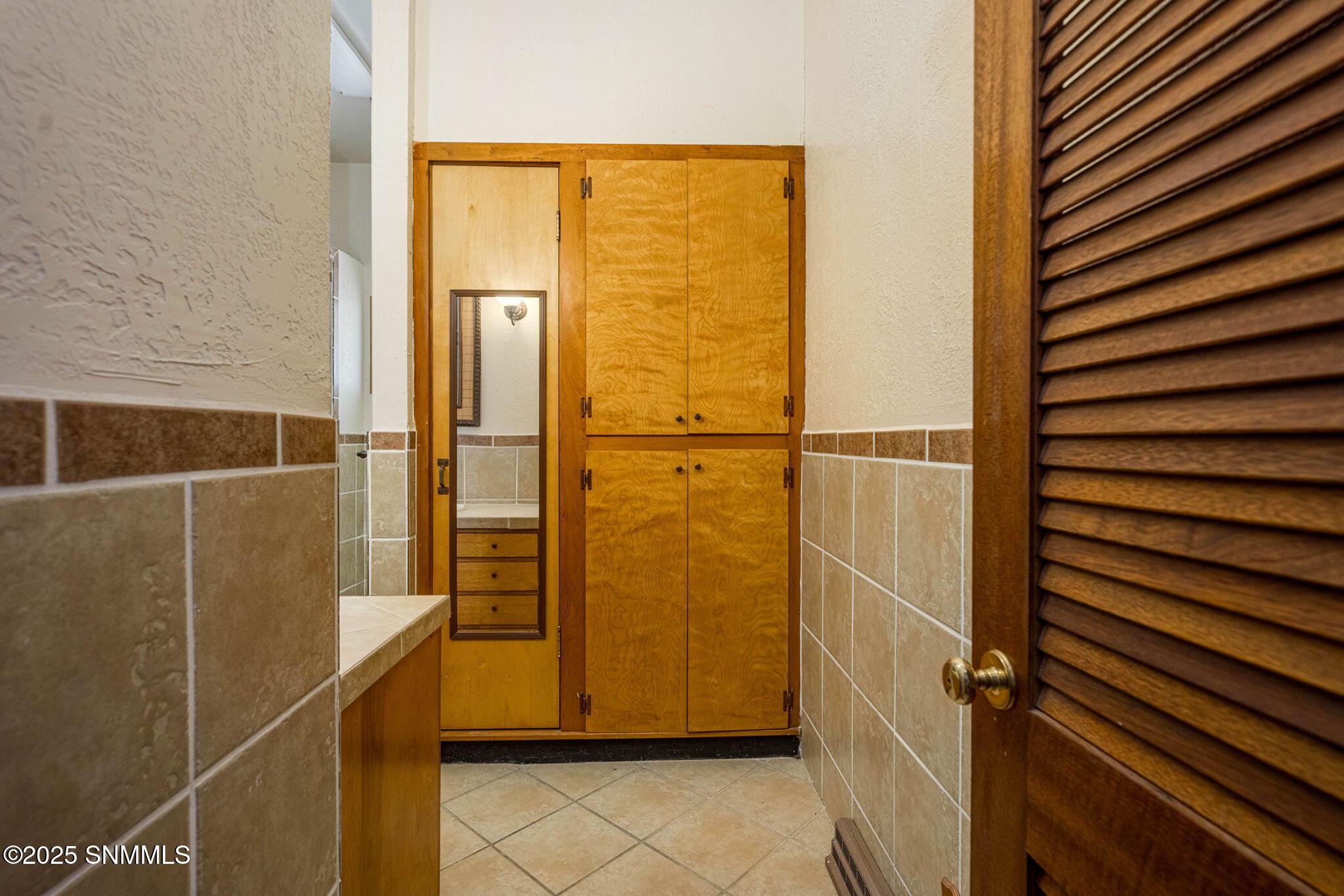 214 S Tin Street Property Photo 23