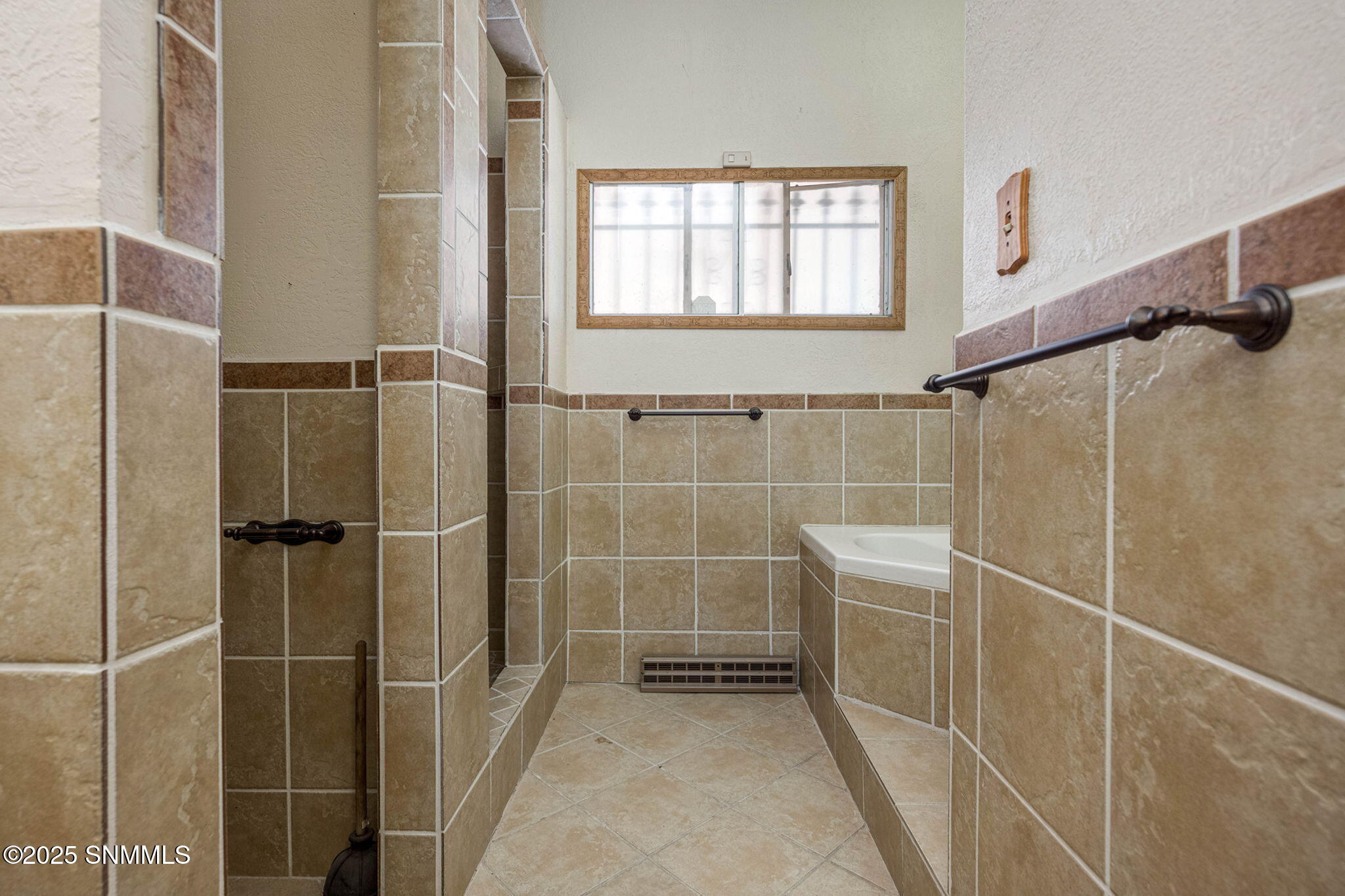 214 S Tin Street Property Photo 26