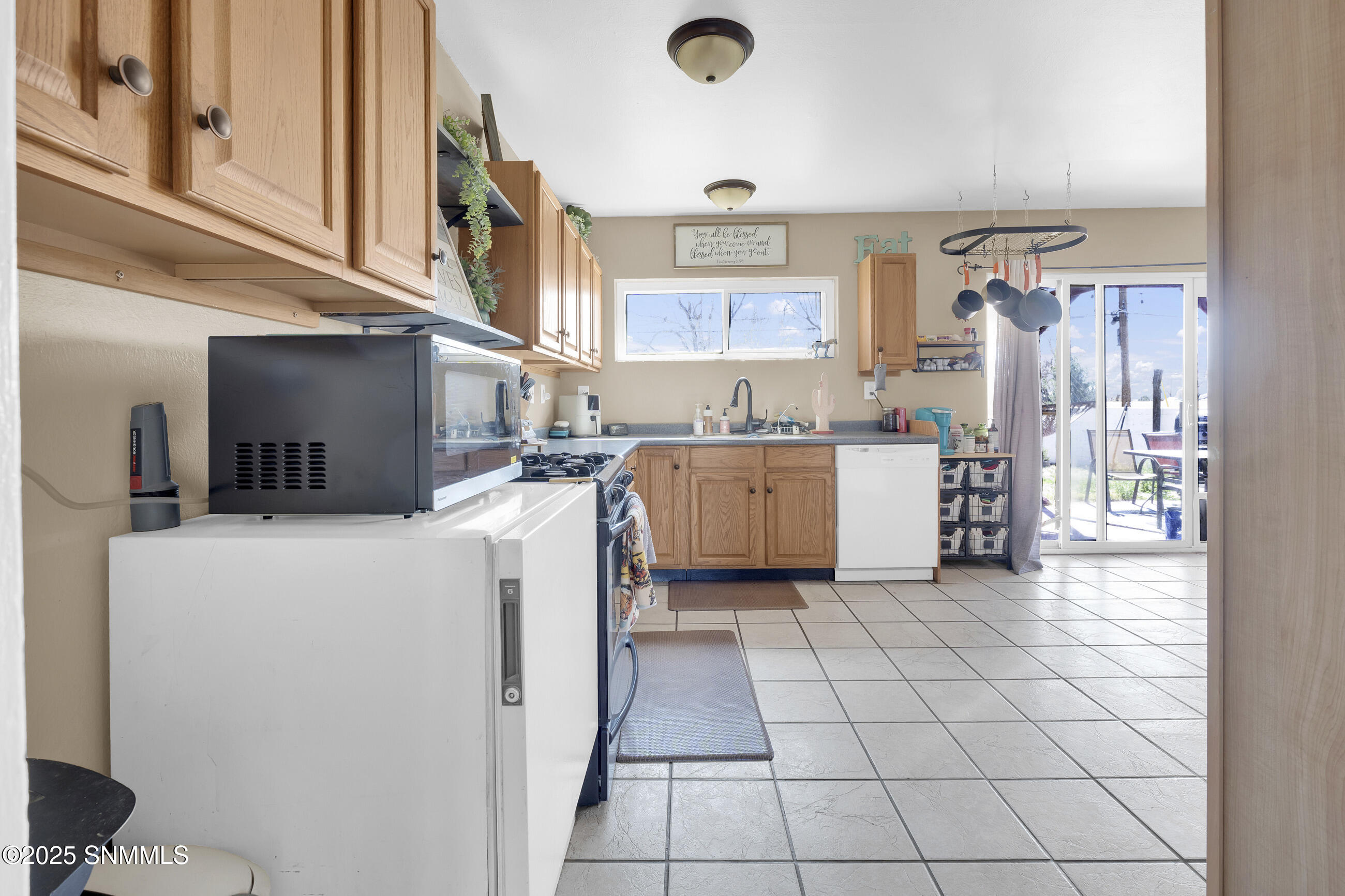2020 Missouri Avenue Property Photo 8