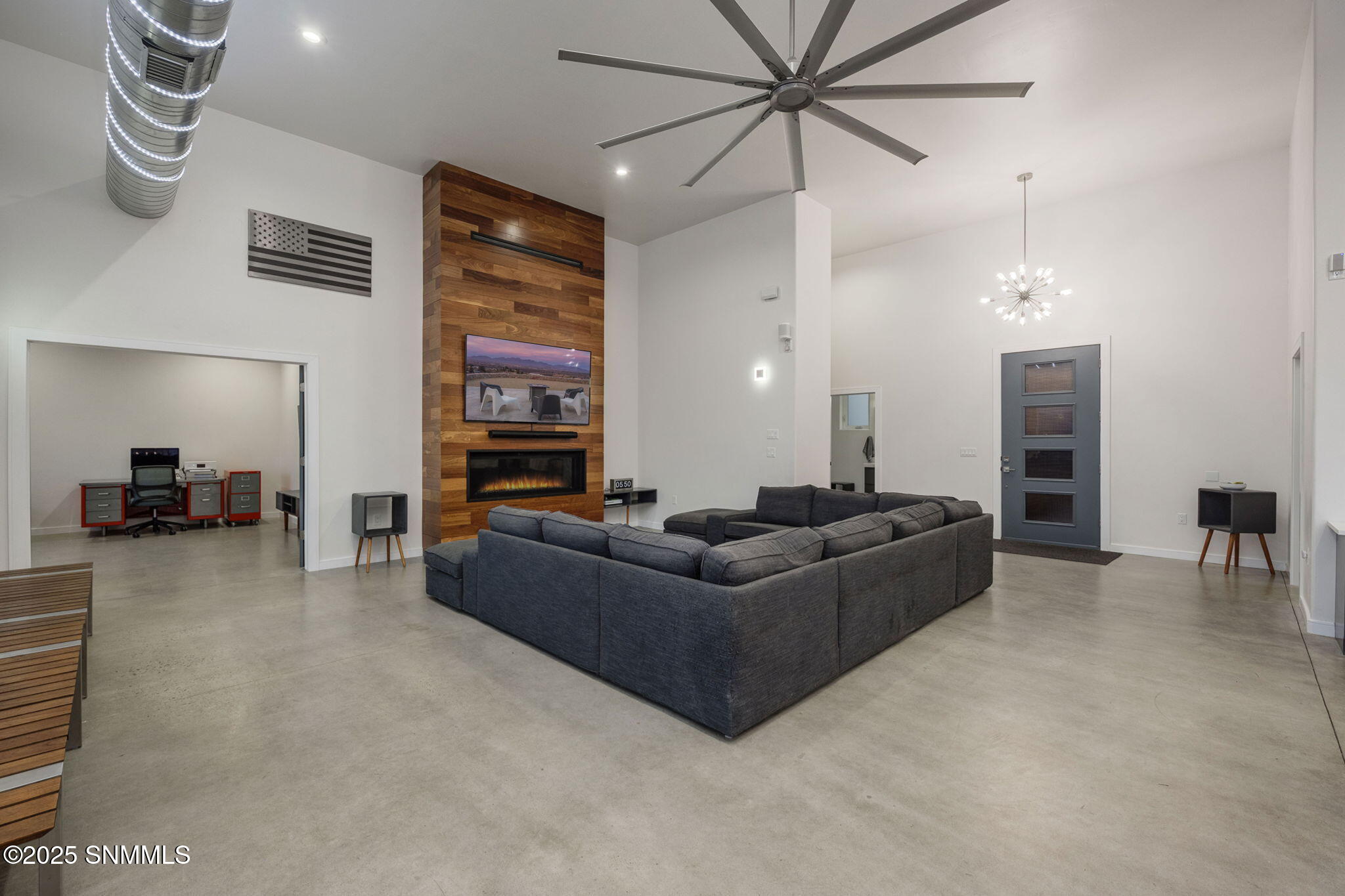 6006 Lark Spur Court Property Photo 12