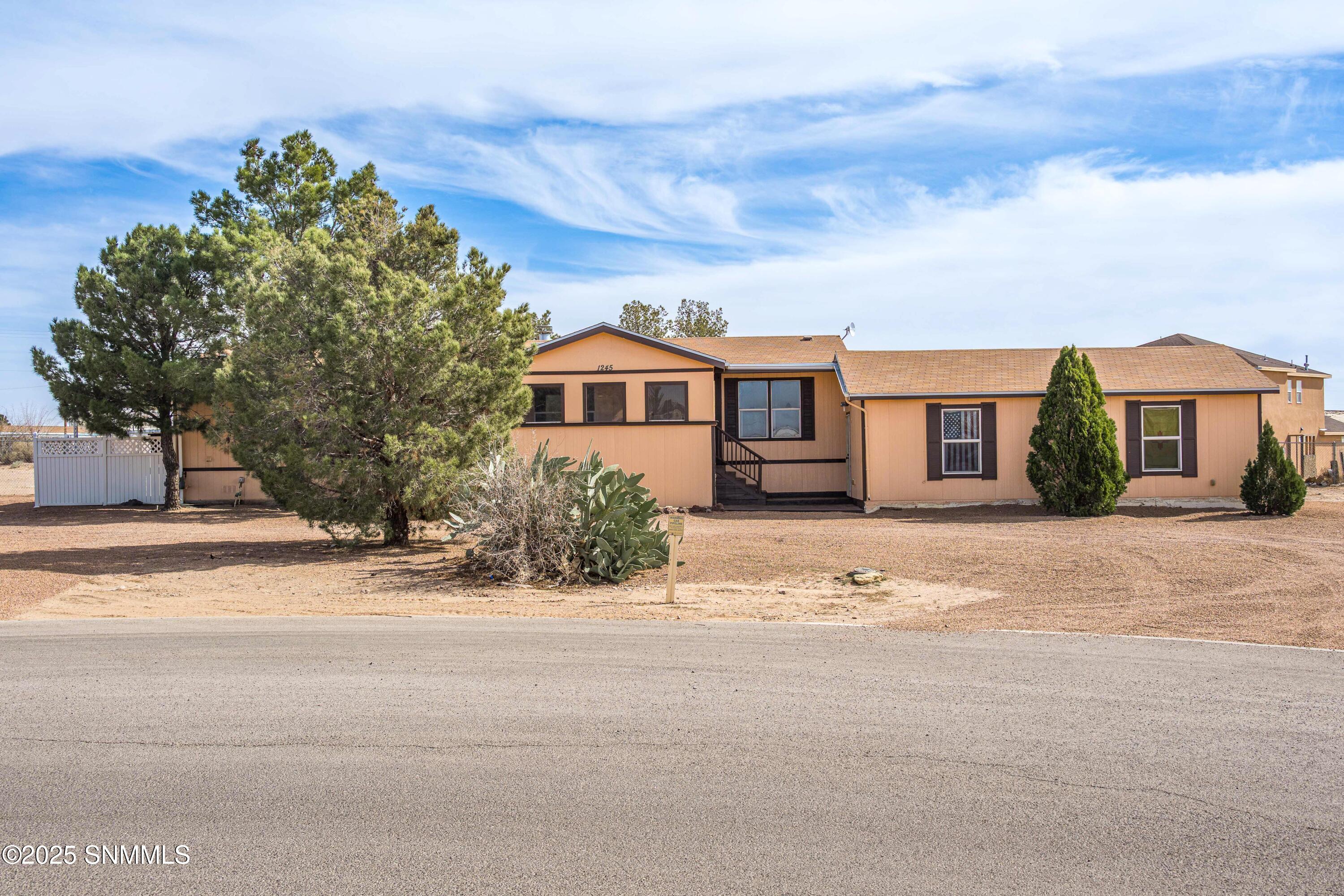 1245 Carlsbad Court Property Photo