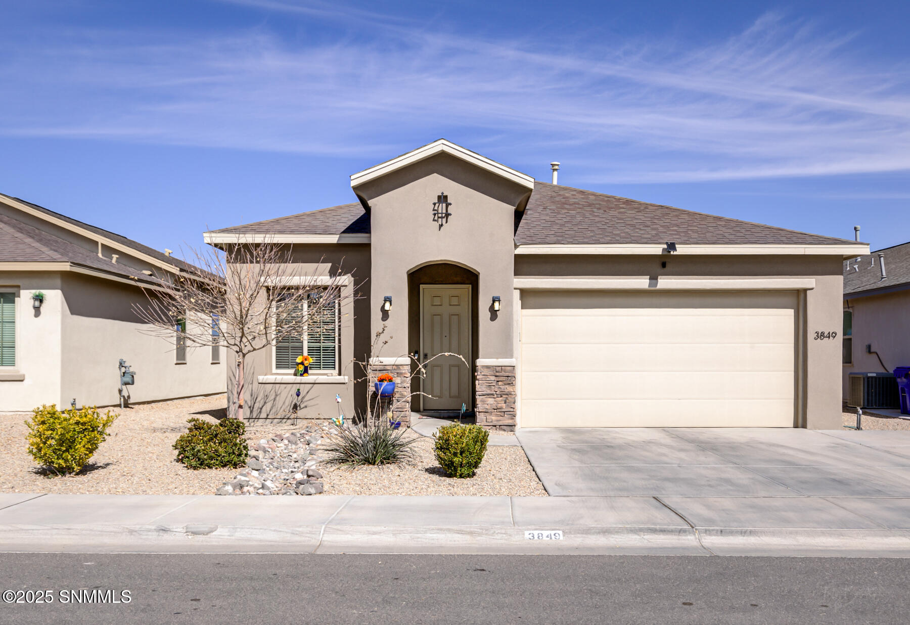 3849 San Marino Road Property Photo