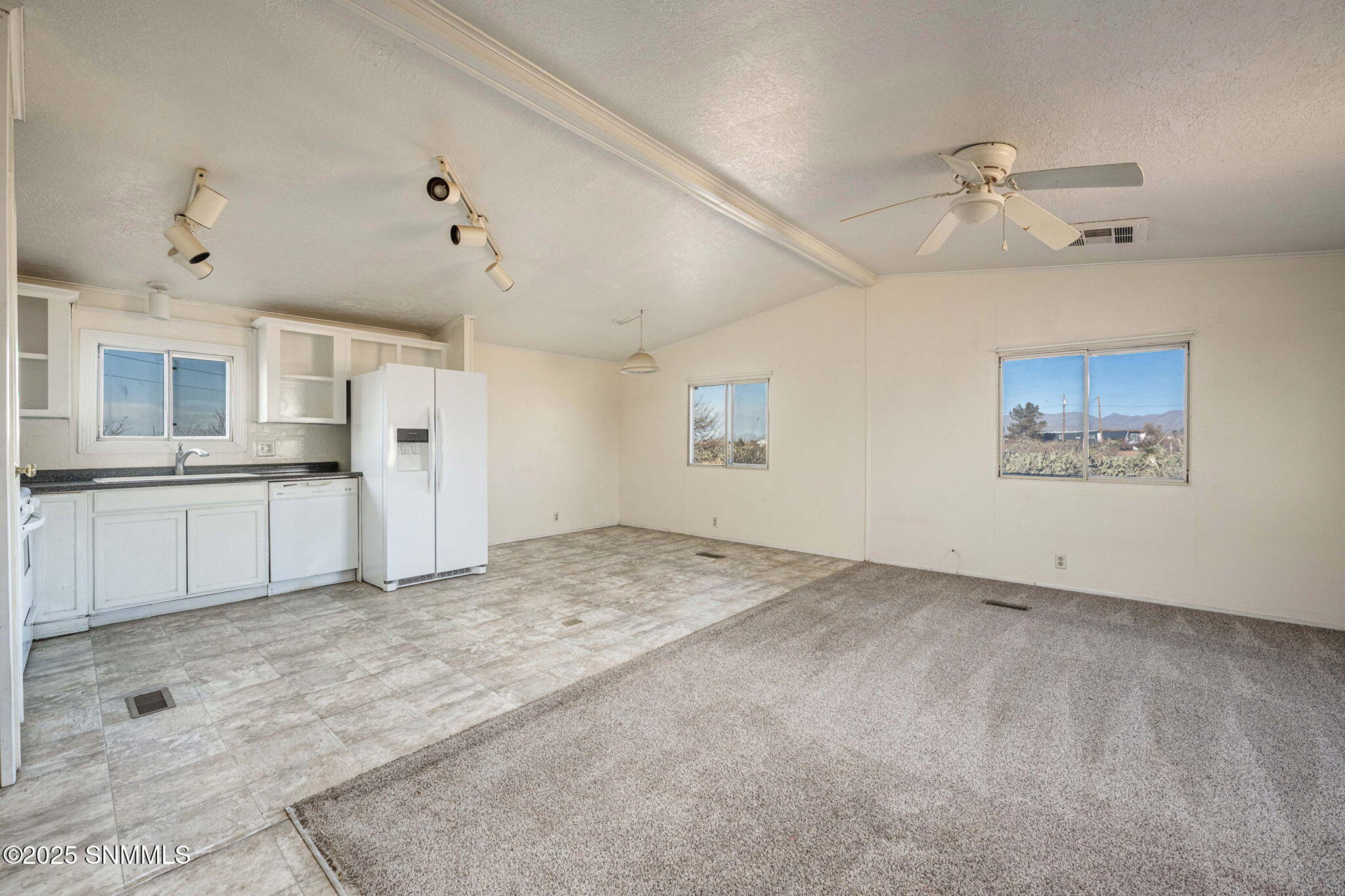 8055 Stanley Road Property Photo 8