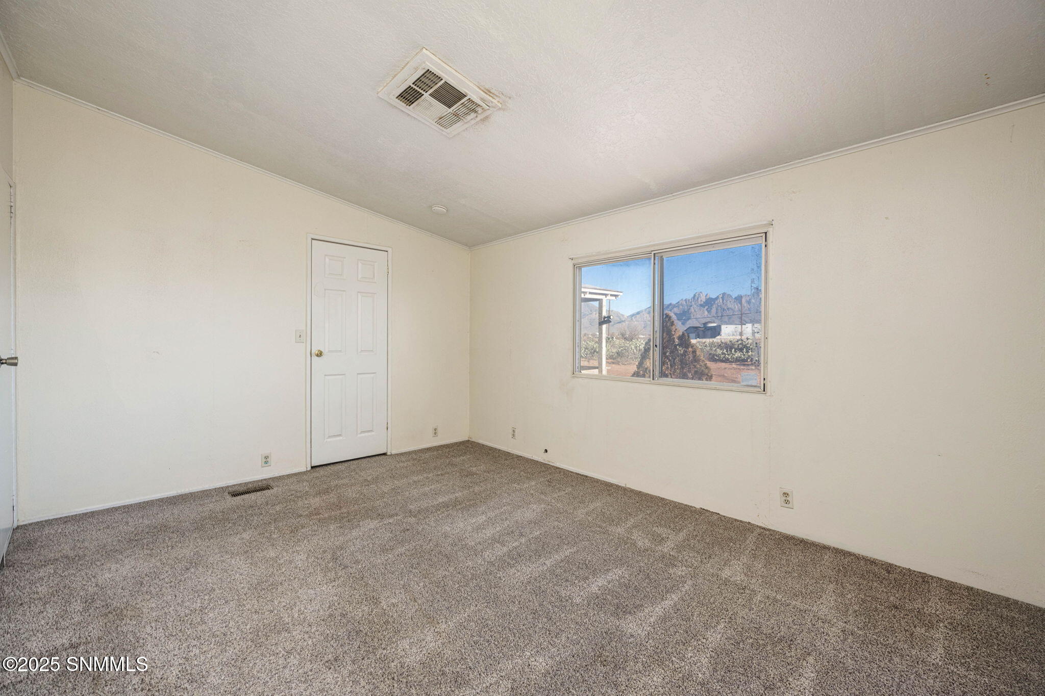 8055 Stanley Road Property Photo 18