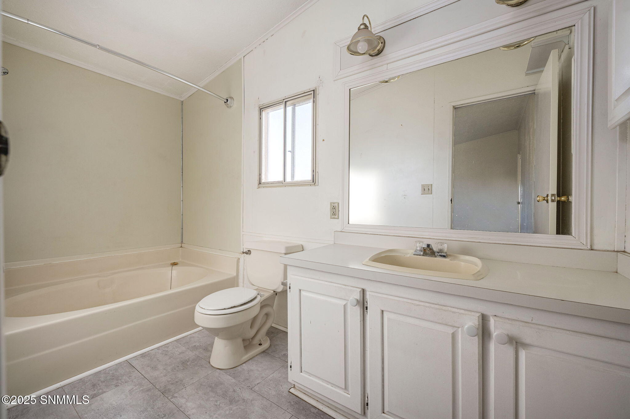 8055 Stanley Road Property Photo 19
