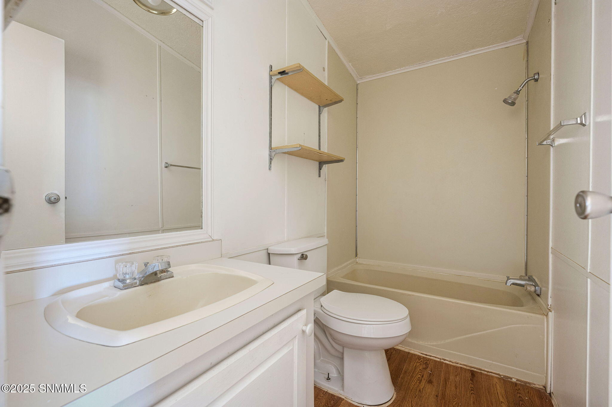 8055 Stanley Road Property Photo 20
