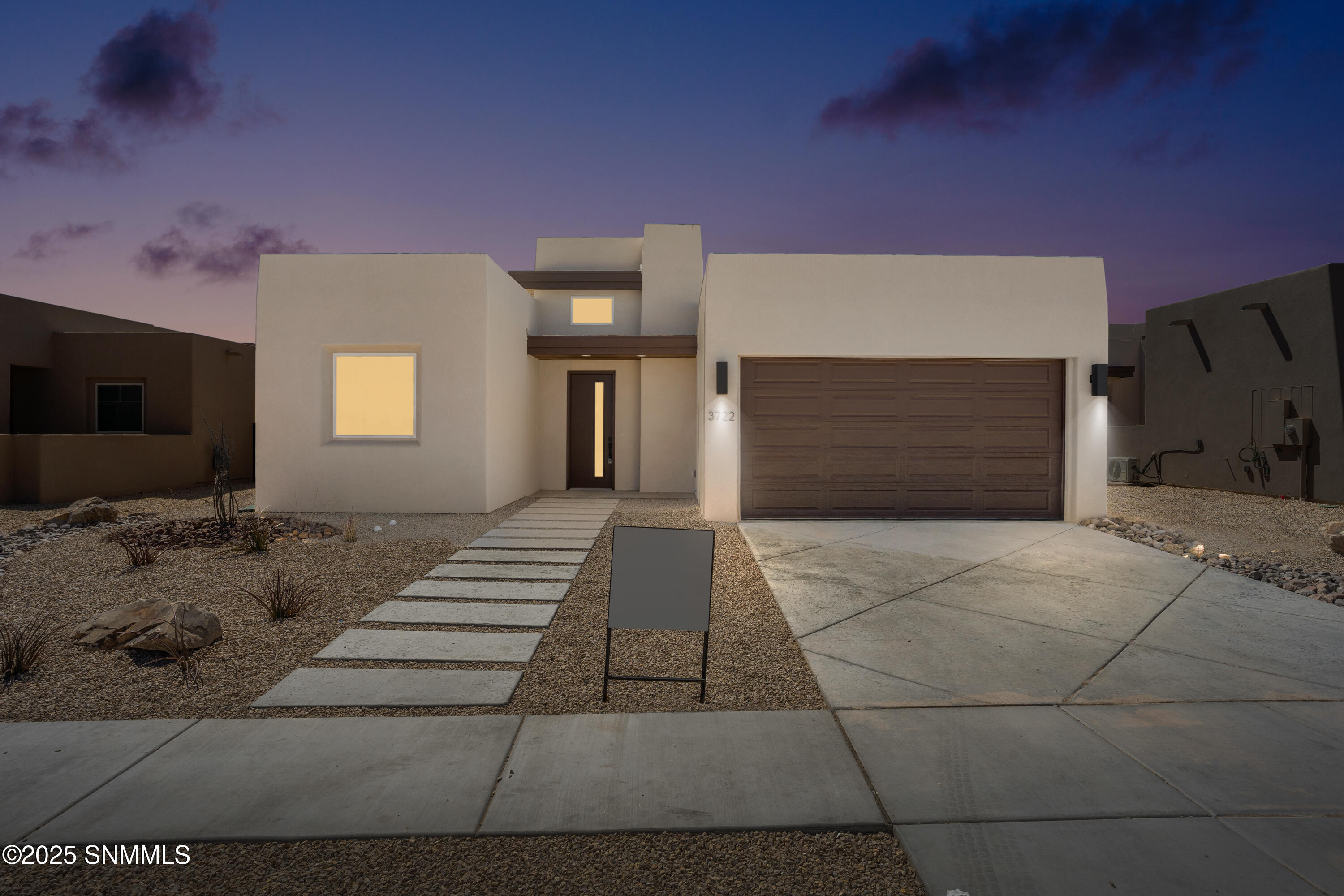3722 Santa Clarita Avenue Property Photo