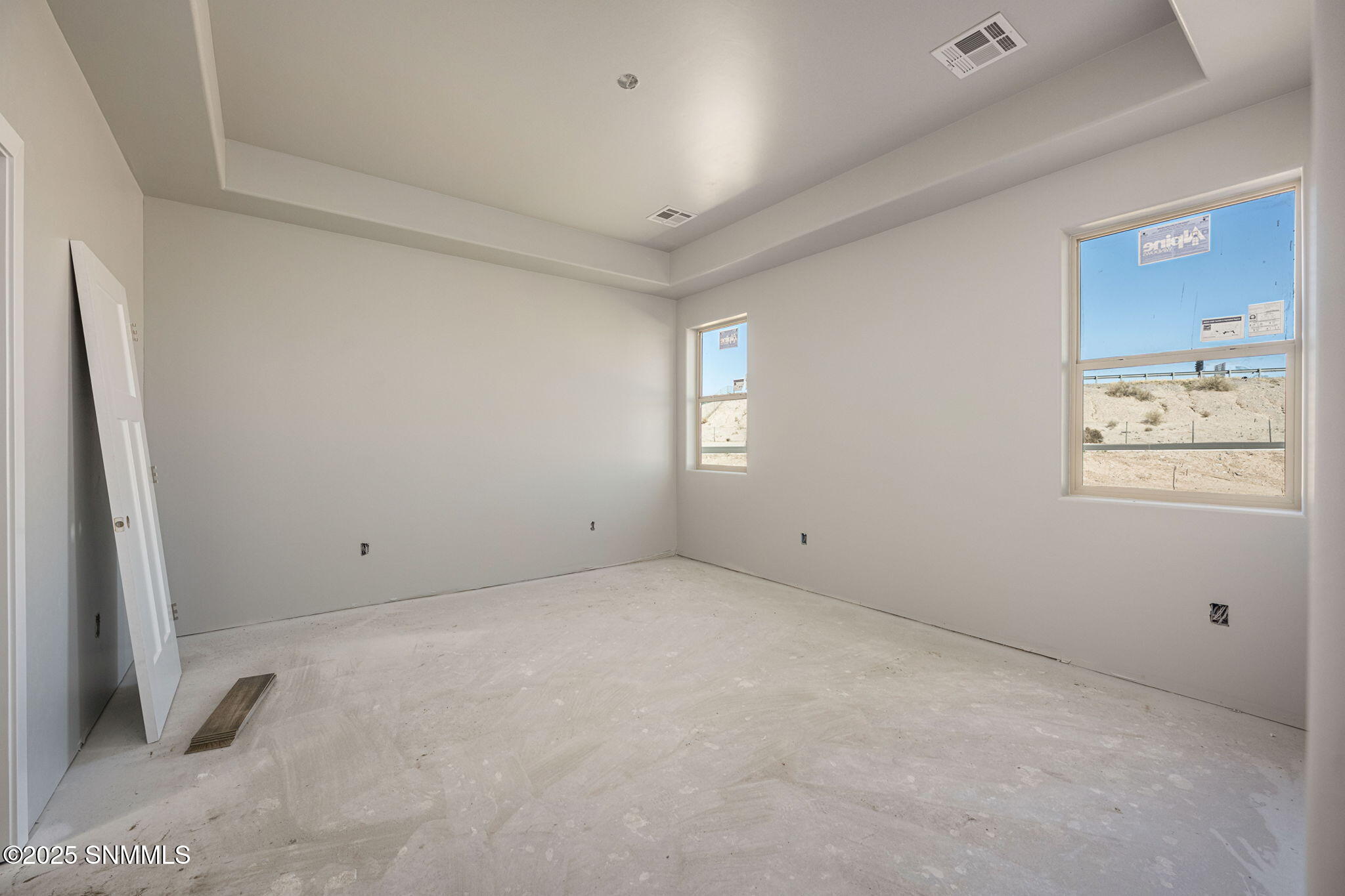 705 Basha Arc Property Photo 7