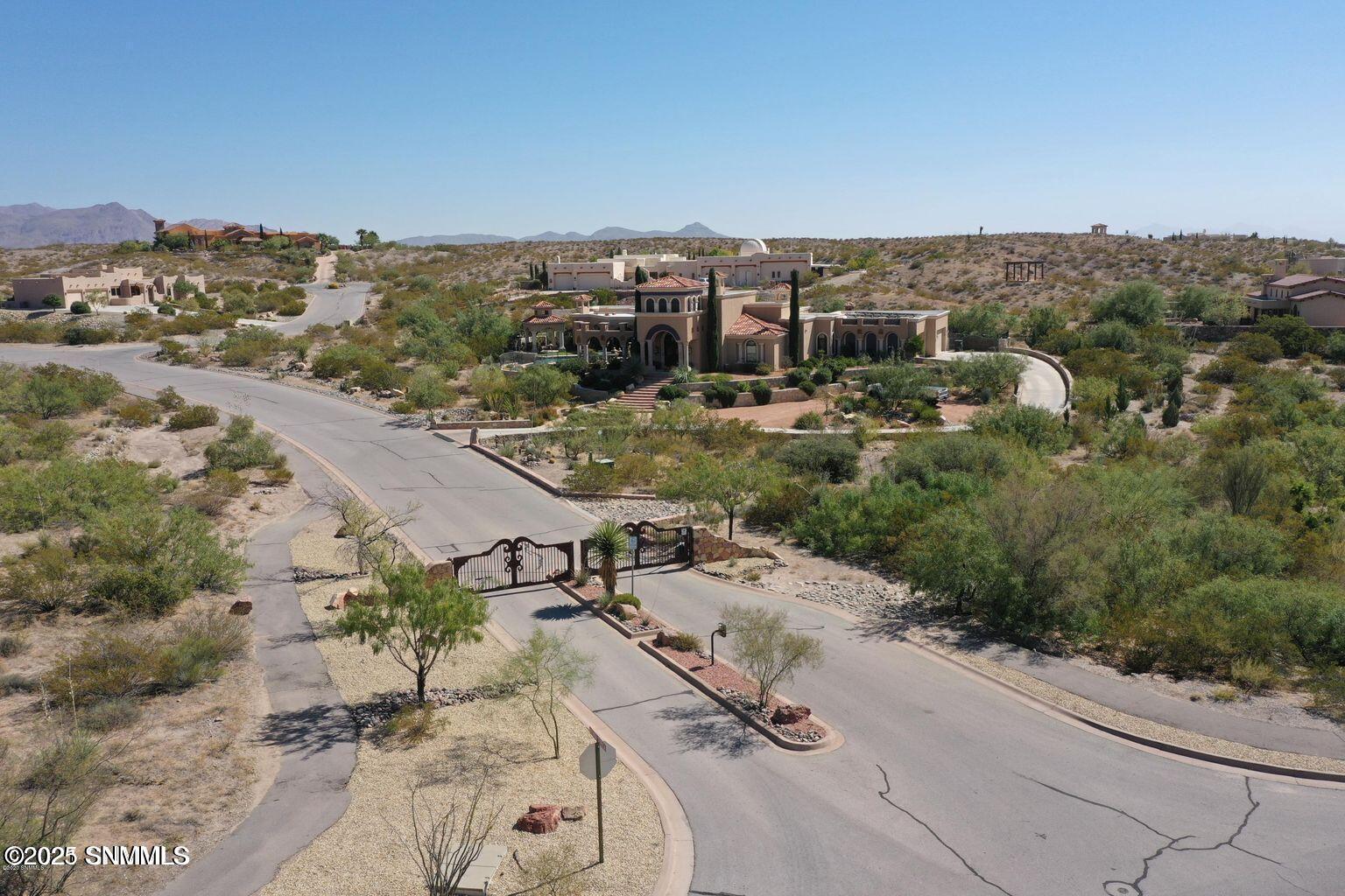 6025 Avenida Sonrisa Property Photo 7