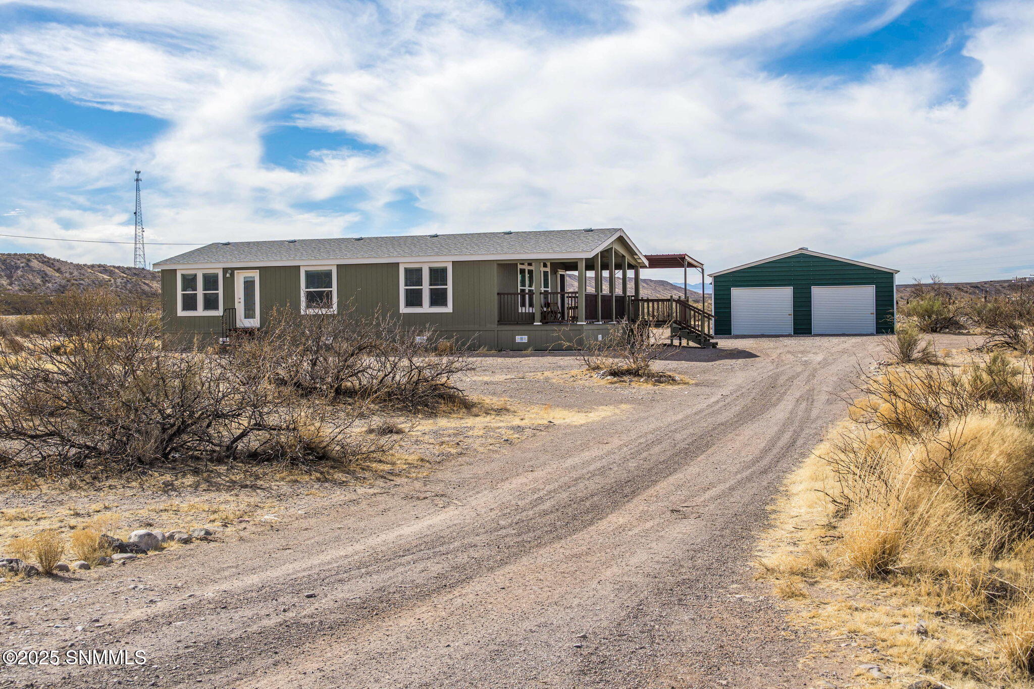 10 Seco Court Property Photo