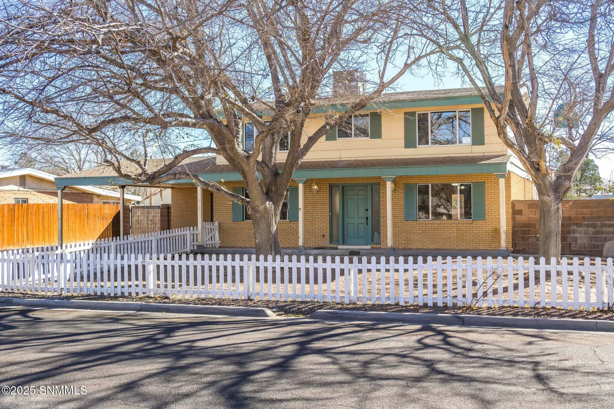 1513 Aspen Avenue Property Photo