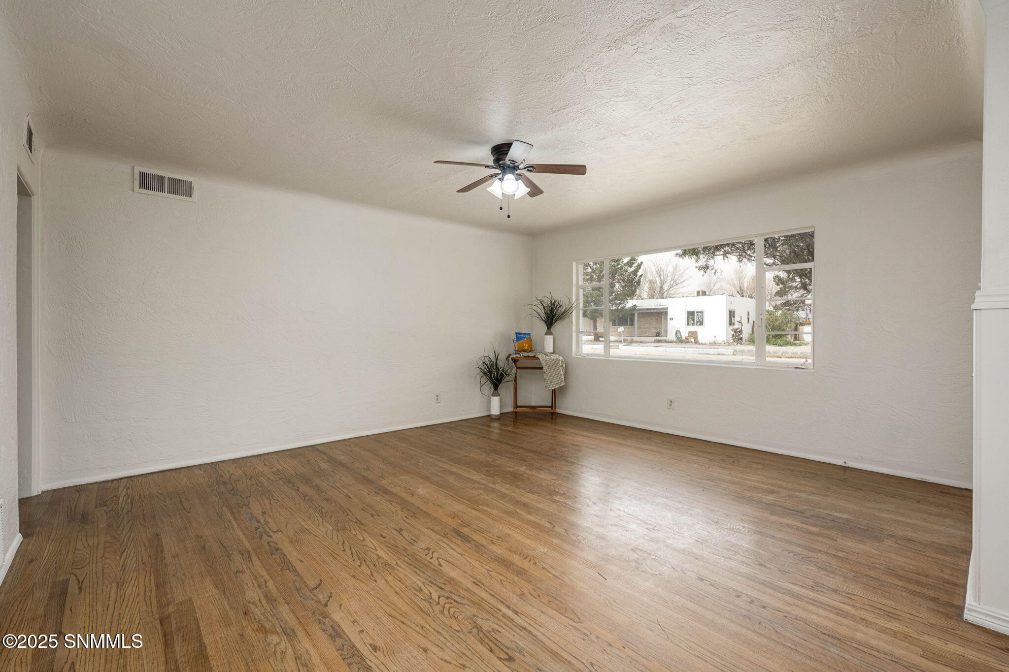 341 Keathley Drive Property Photo 6