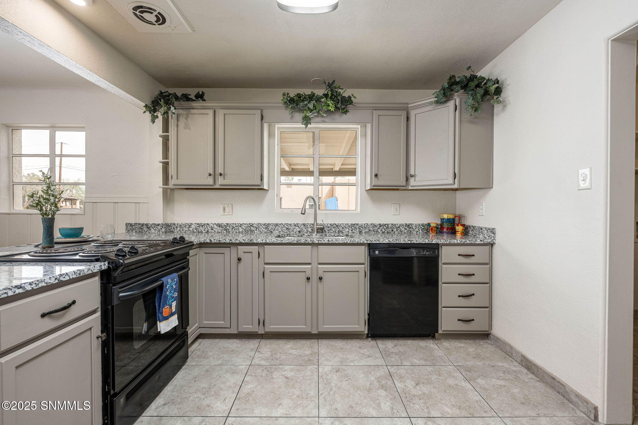 341 Keathley Drive Property Photo 11