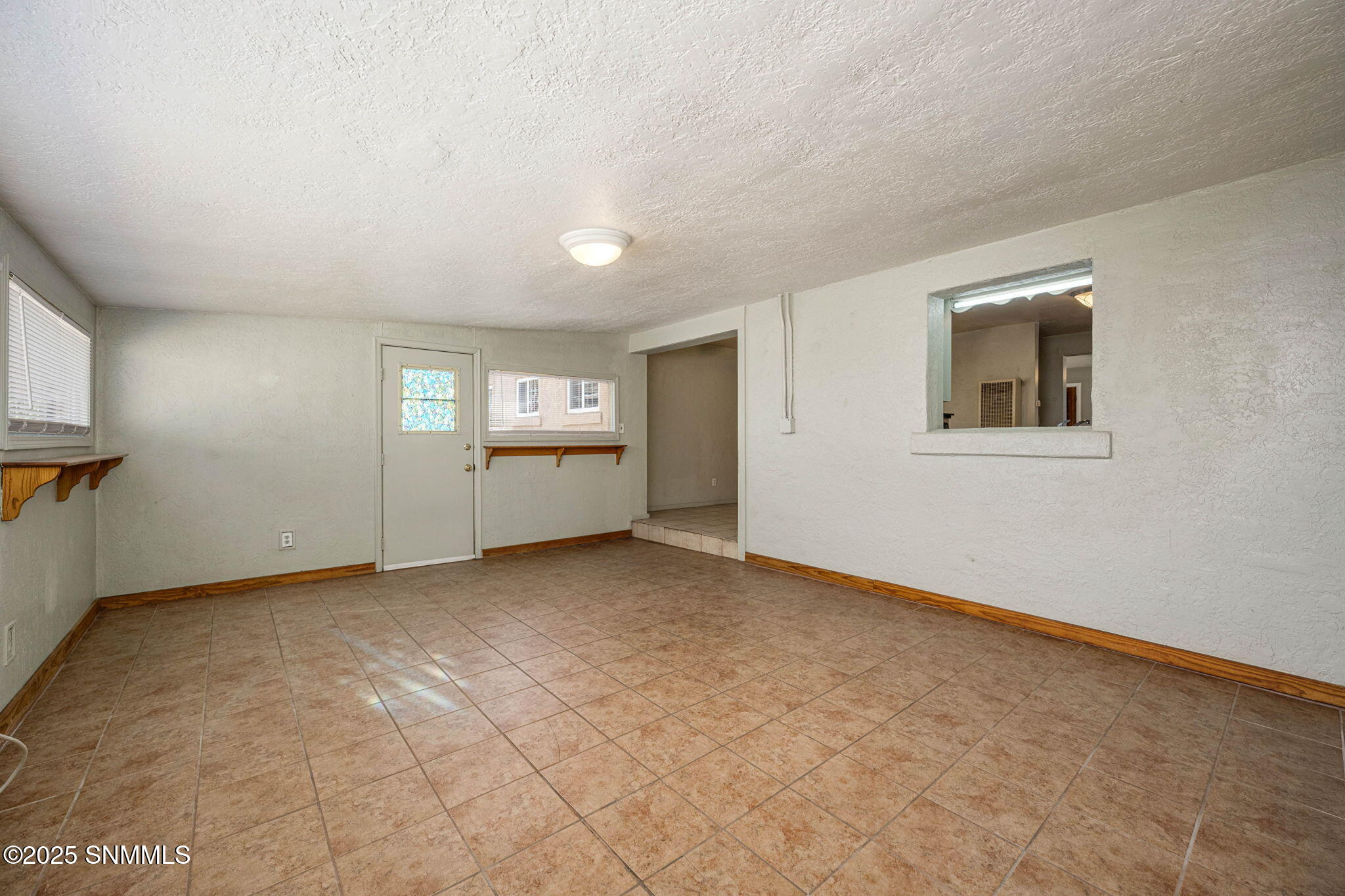 1924 La Jolla Avenue Property Photo 14