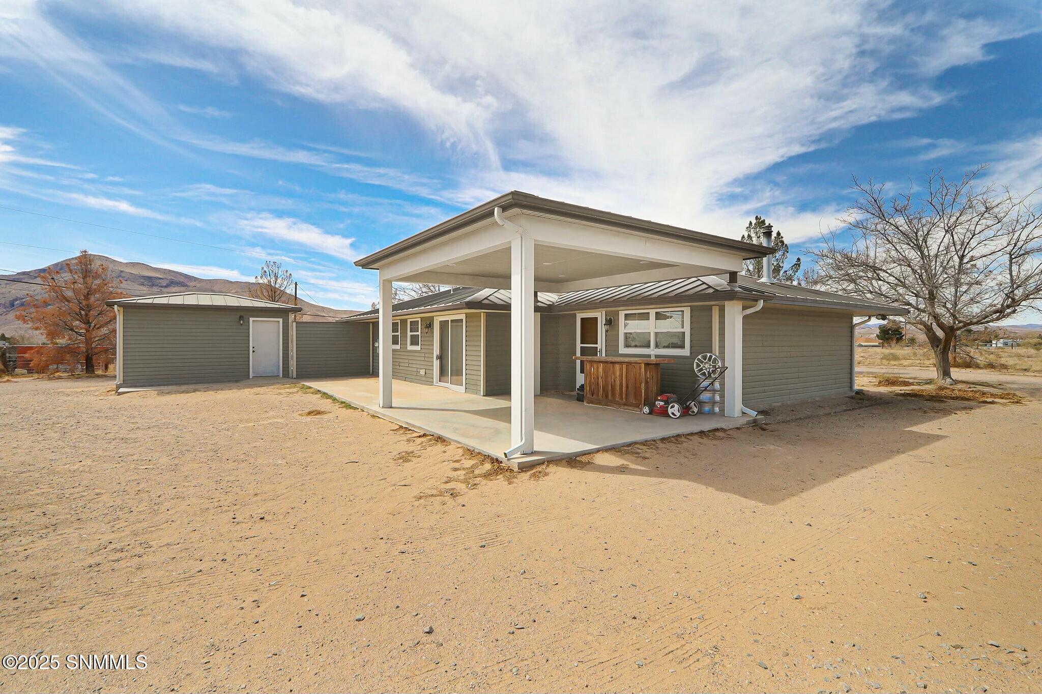 Fort Selden Subdivision Real Estate Listings Main Image