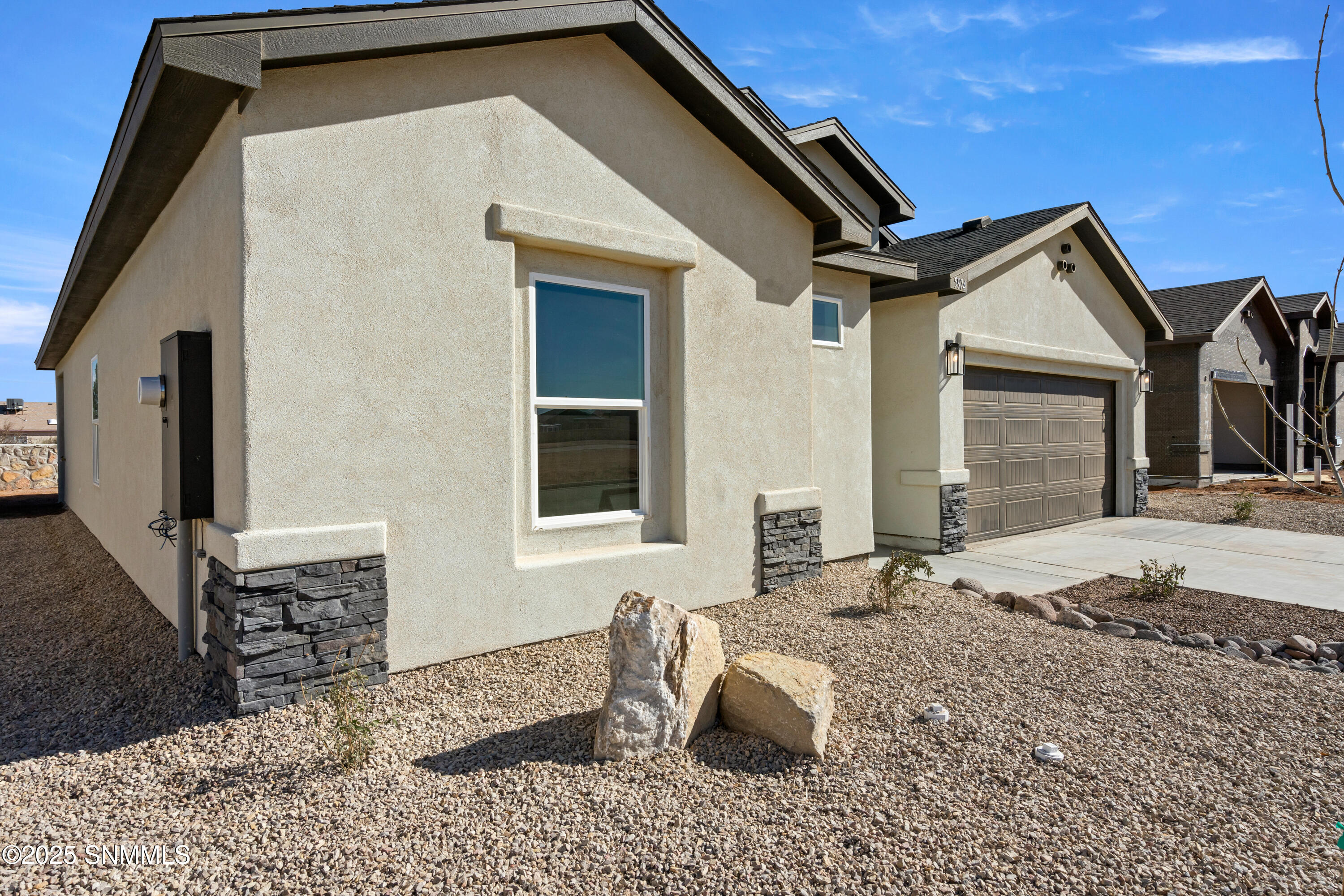 5974 Diaz Loop Property Photo 3