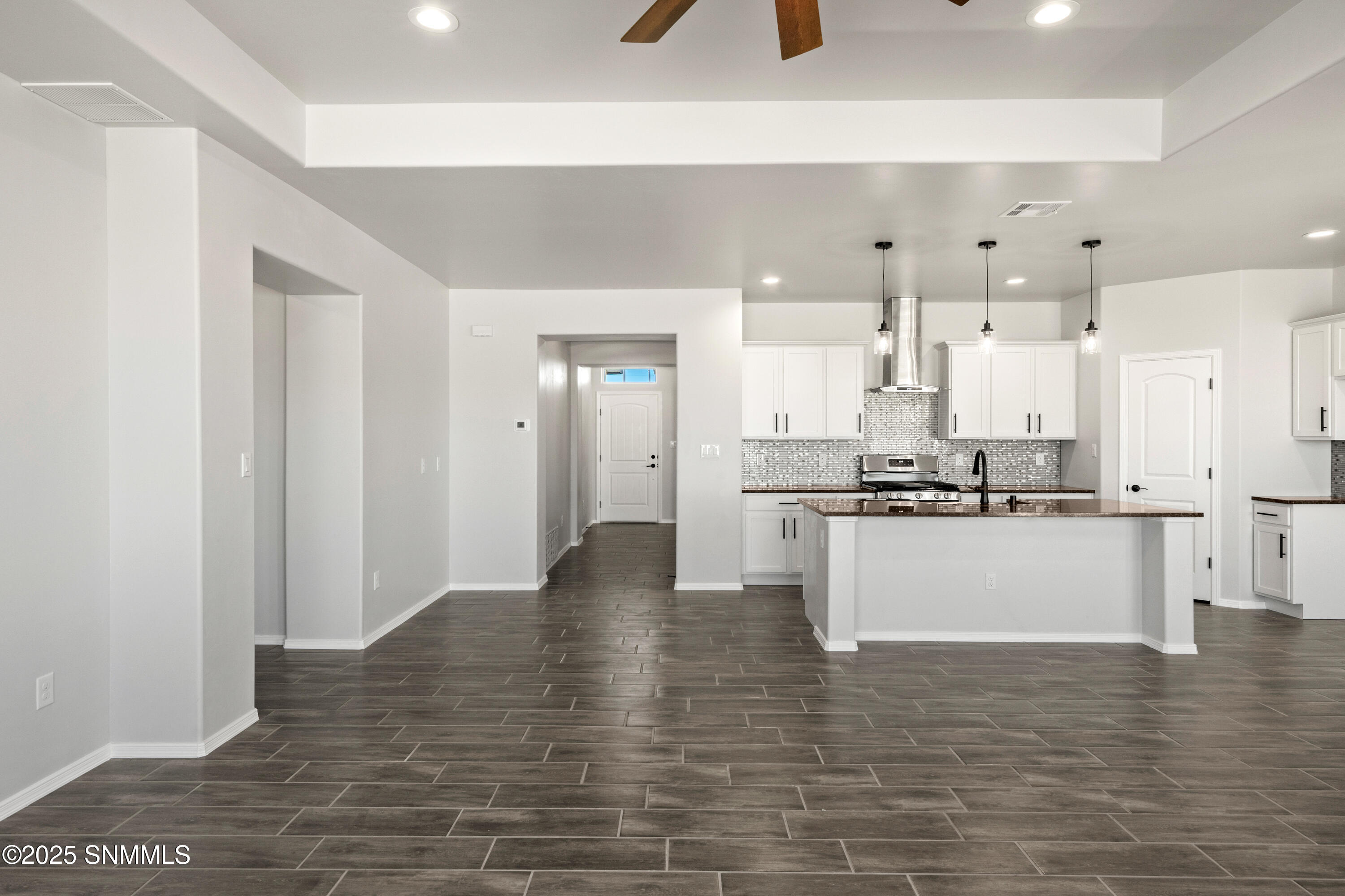 5974 Diaz Loop Property Photo 8