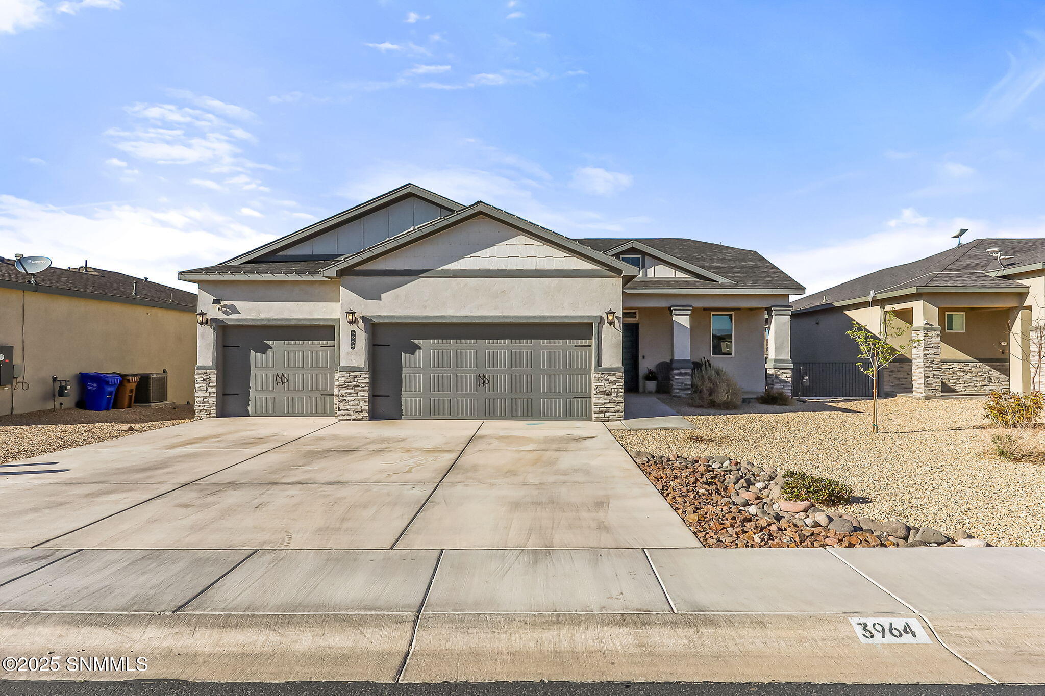 3964 Pacific Loop Property Photo 1
