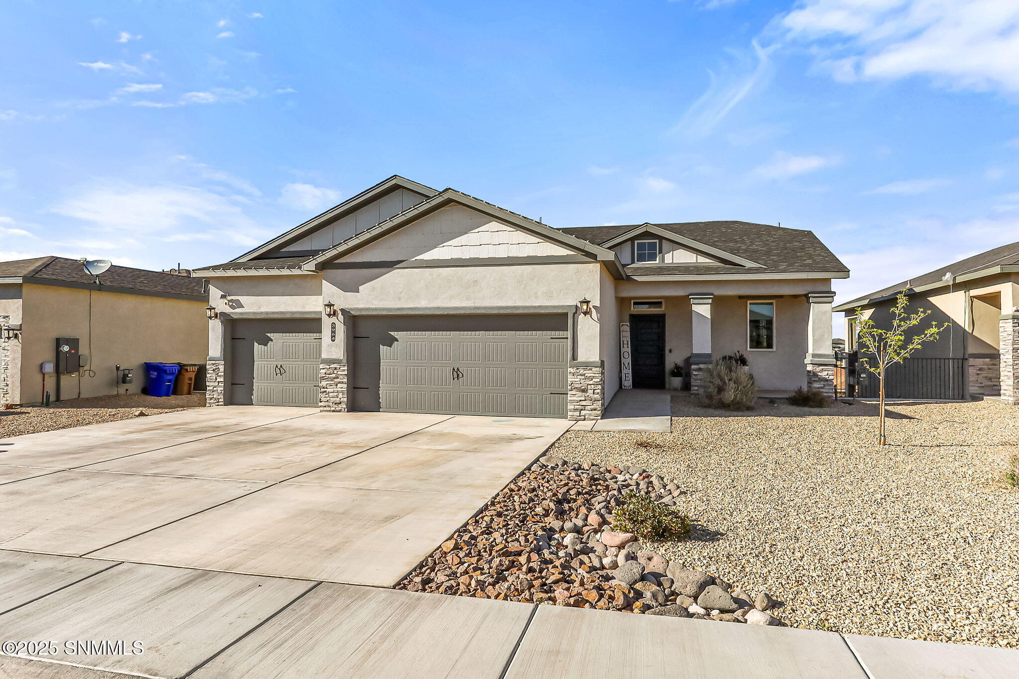 3964 Pacific Loop Property Photo