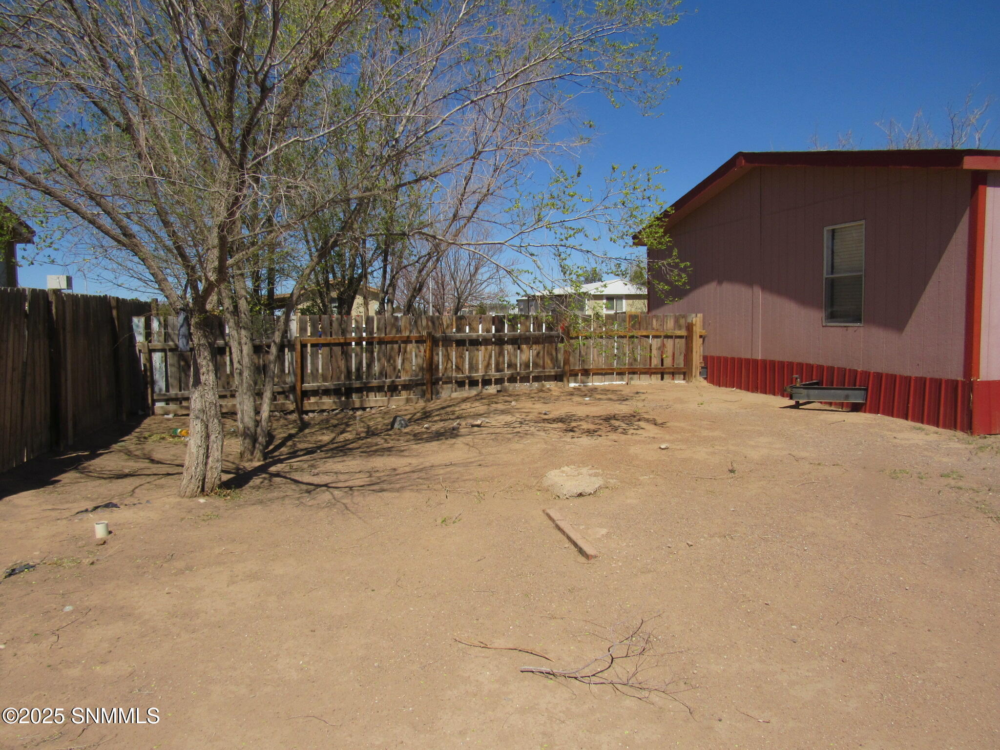 2555 Primavera Street Property Photo 49