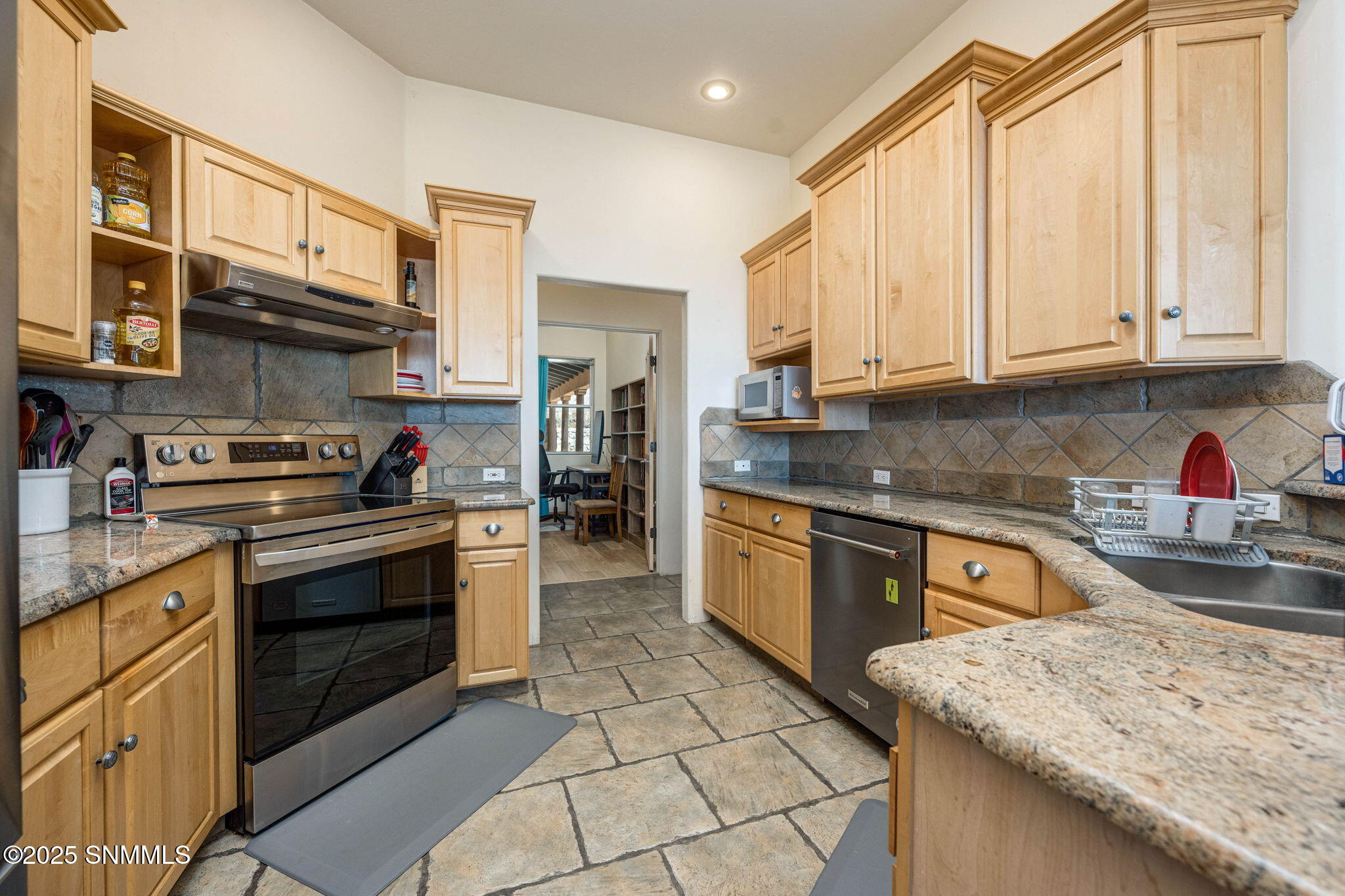 5040 Rock House Road Property Photo 23
