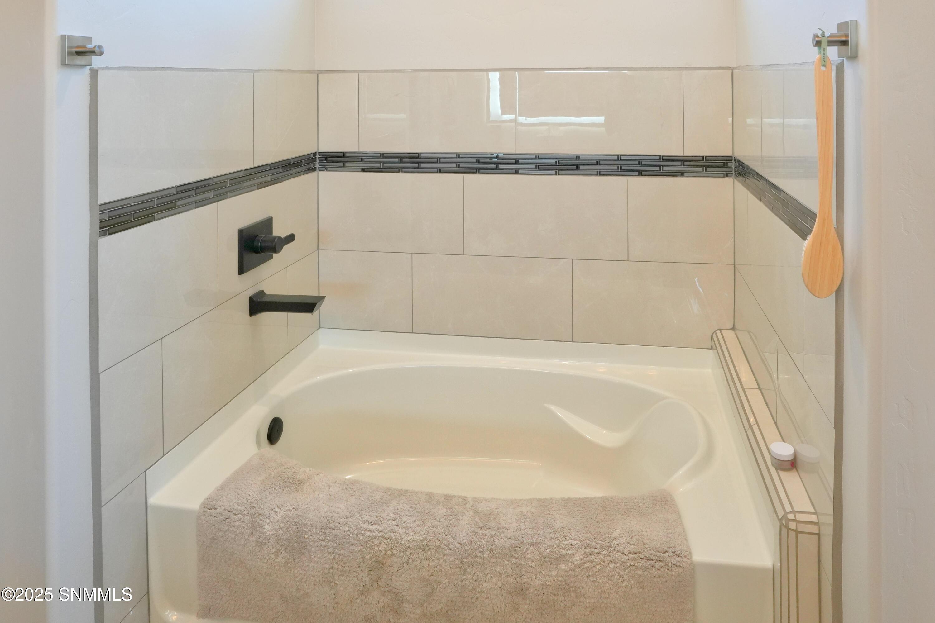 8275 Pissarro Drive Property Photo 22
