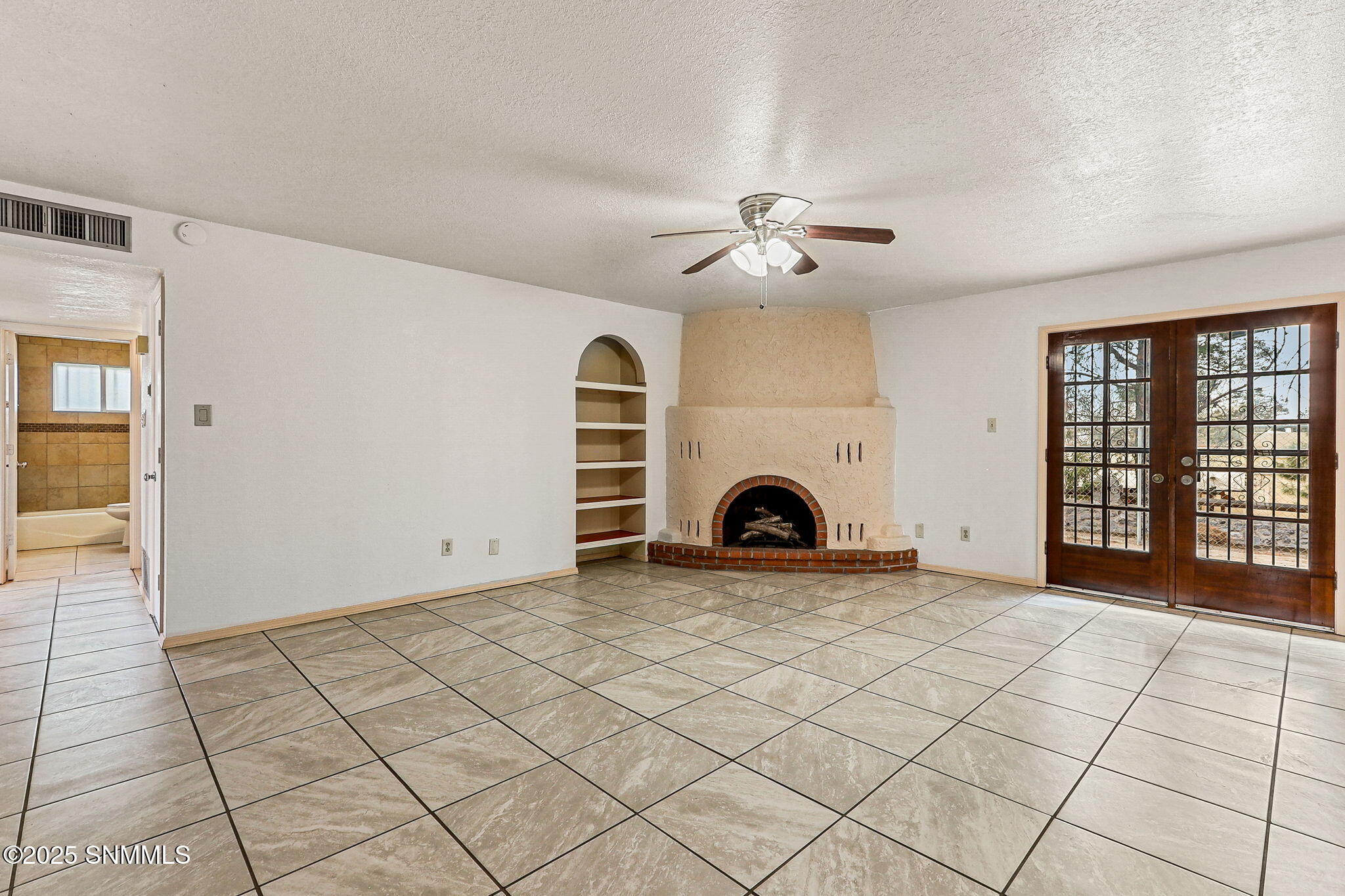 3301 Jupiter Rd Road Property Photo 6