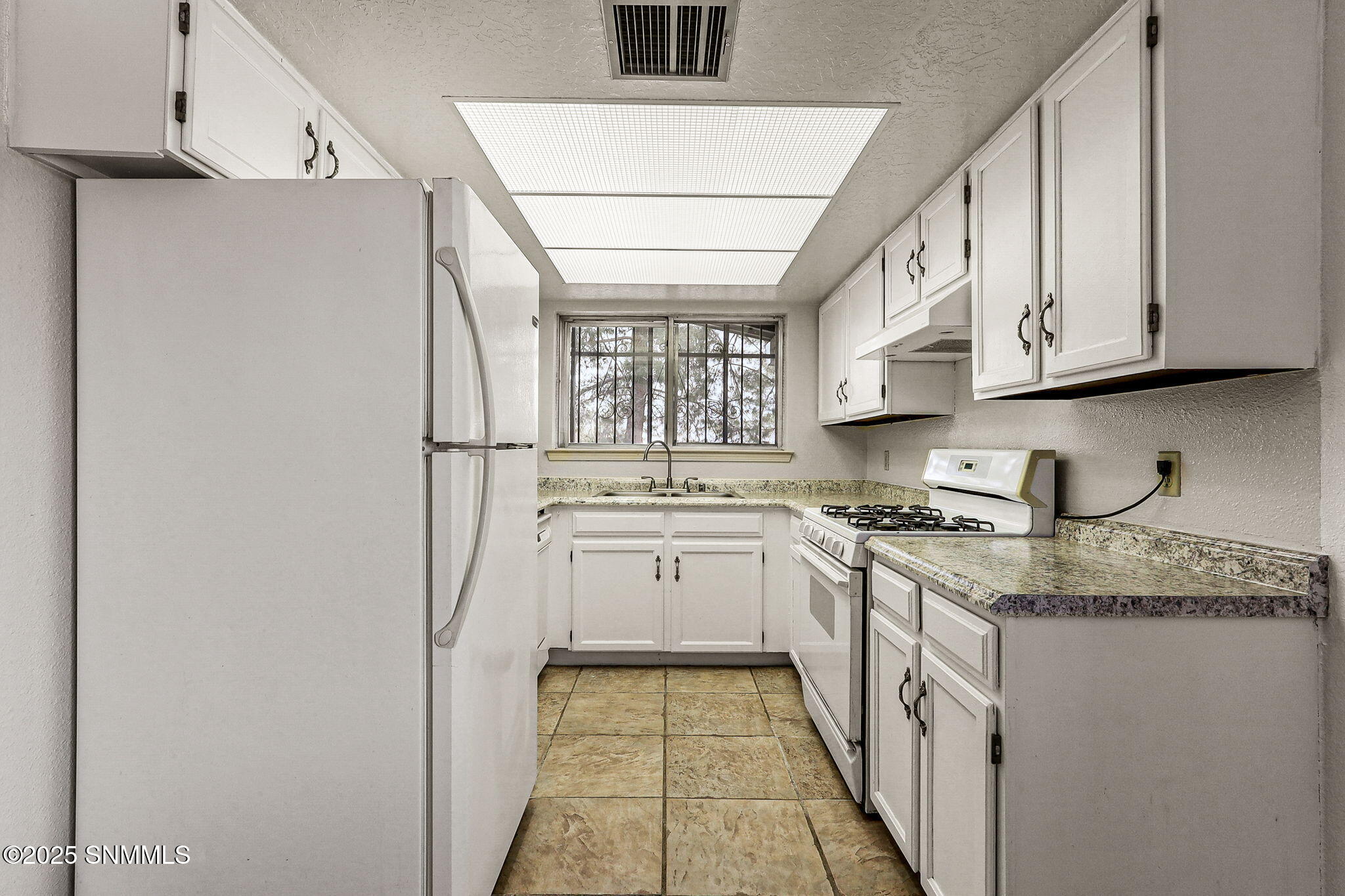 3301 Jupiter Rd Road Property Photo 14